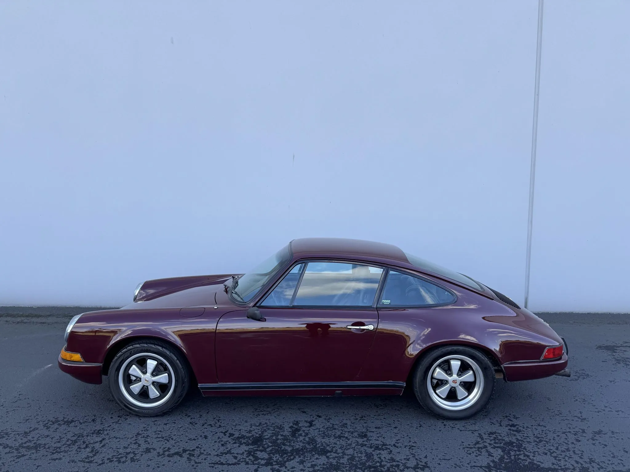 Load larger image of 1971 Porsche 911T Coupe - Stuttcars Classified