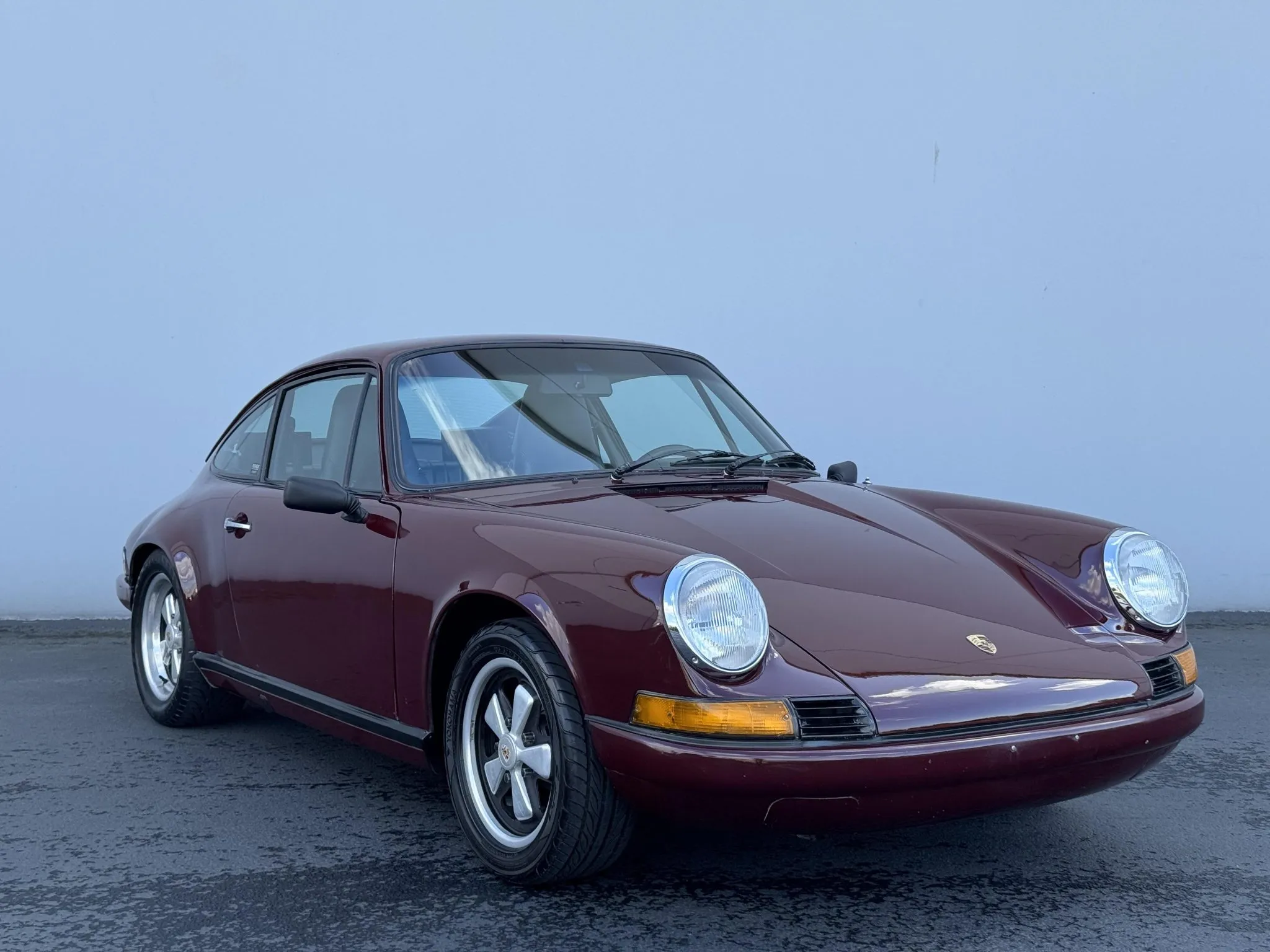 Load larger image of 1971 Porsche 911T Coupe - Stuttcars Classified