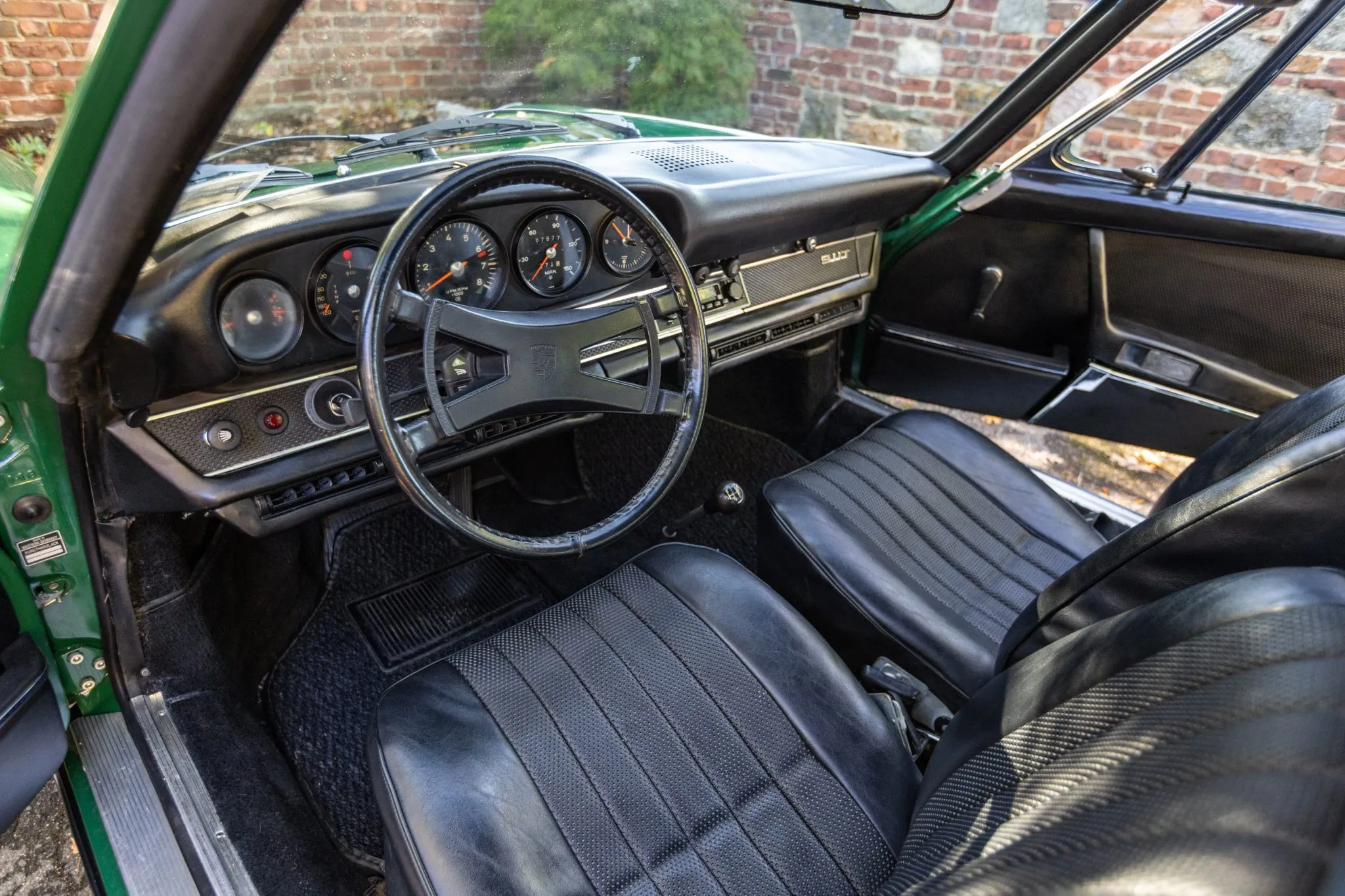 Load larger image of 1971 Porsche 911T Targa - Stuttcars Classified