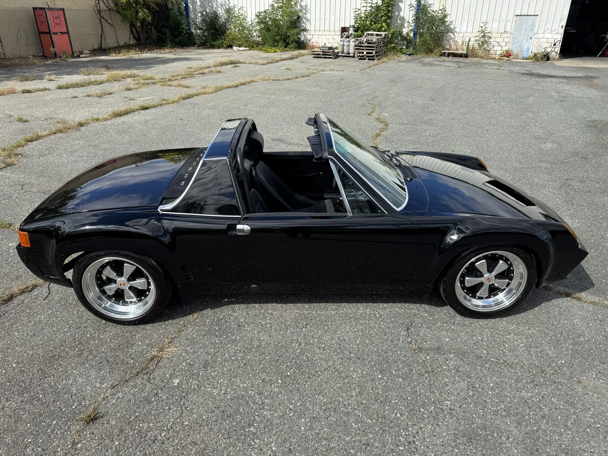Load larger image of V8-Powered 1974 Porsche 914 - Stuttcars Classified