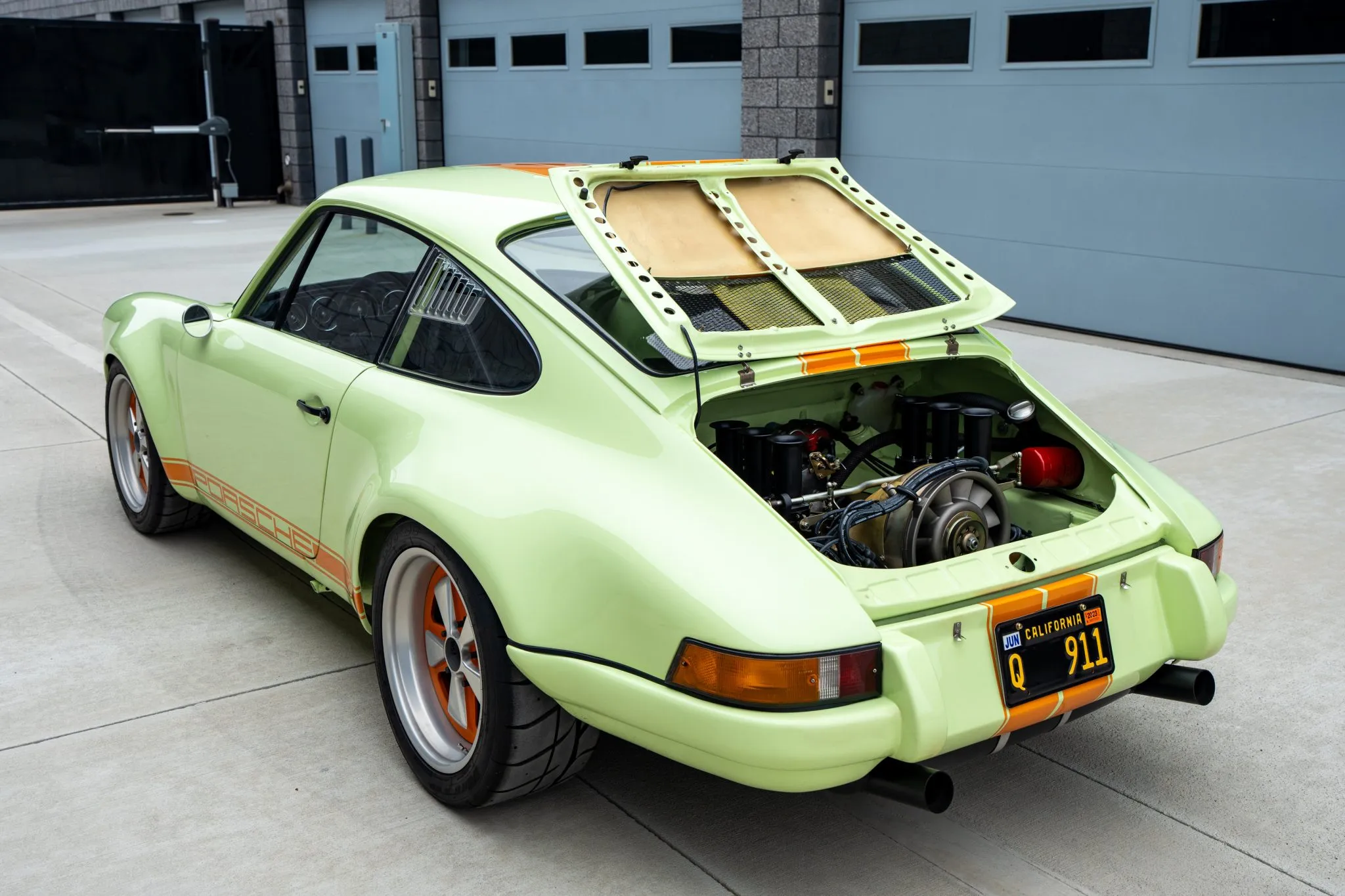 Load larger image of Twin-Plug 2.9L-Powered 1975 Porsche 911S Coupe G50 - Stuttcars Classified