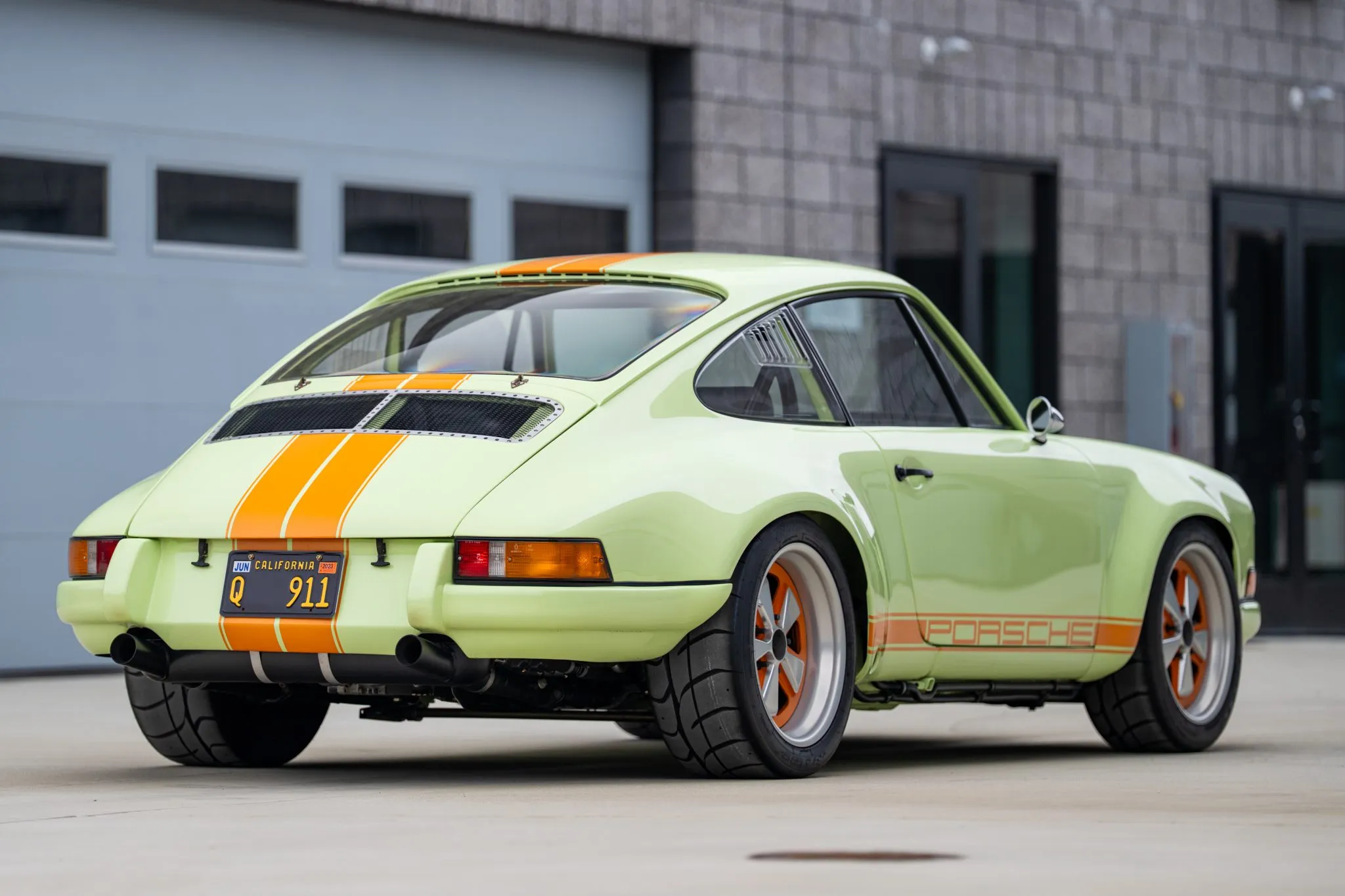 Load larger image of Twin-Plug 2.9L-Powered 1975 Porsche 911S Coupe G50 - Stuttcars Classified