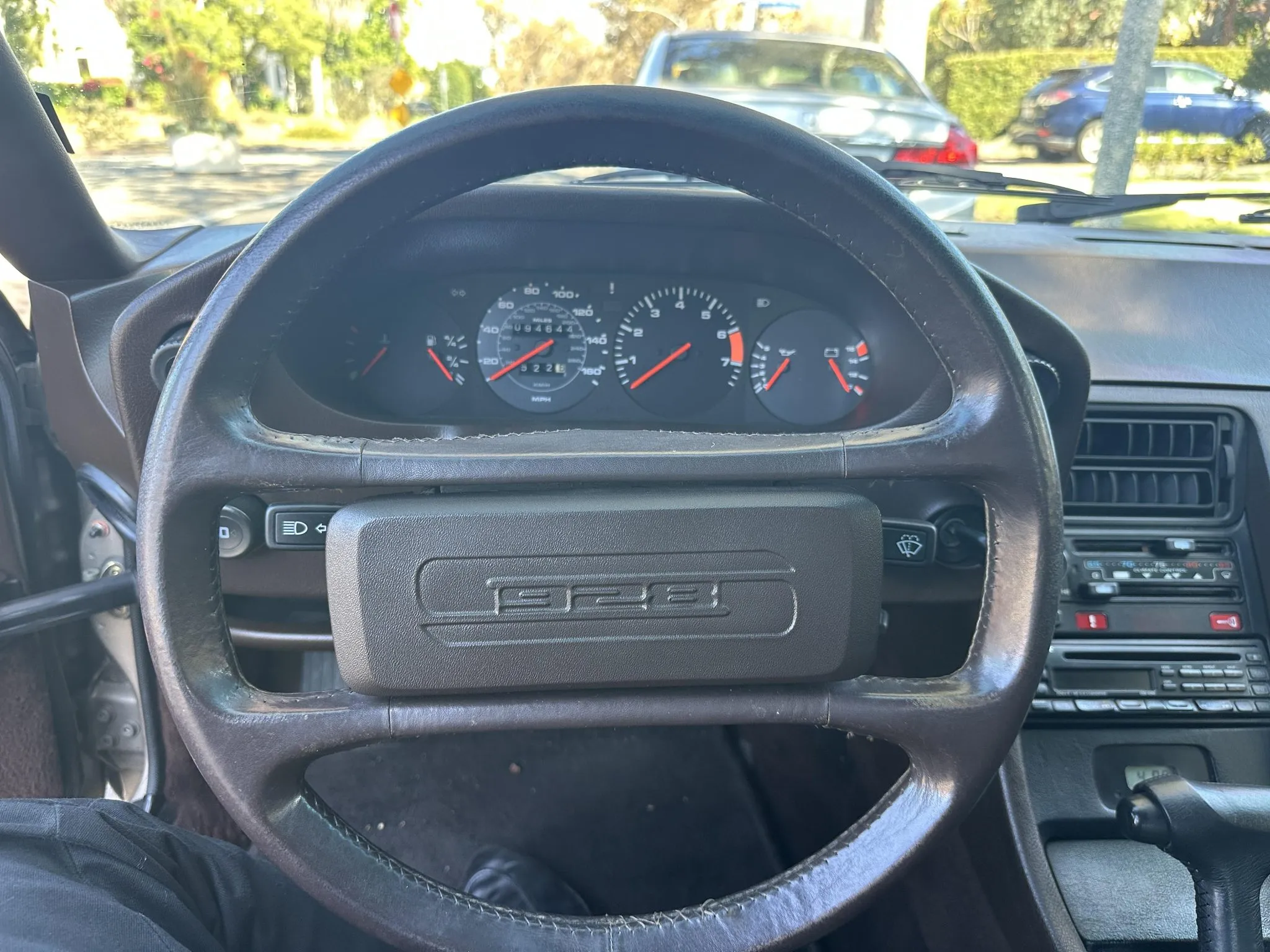 Load larger image of 1984 Porsche 928S - Stuttcars Classified