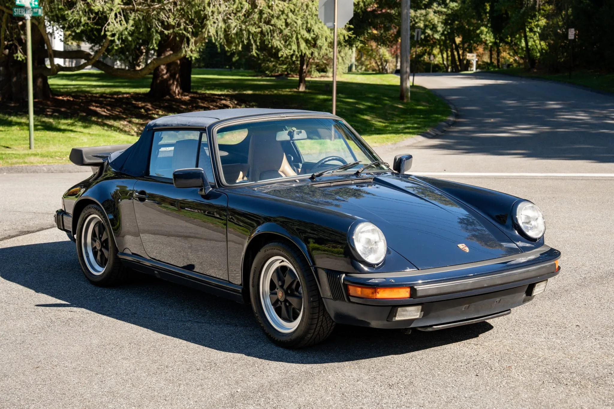 Load larger image of 1986 Porsche 911 Carrera Cabriolet - Stuttcars Classified