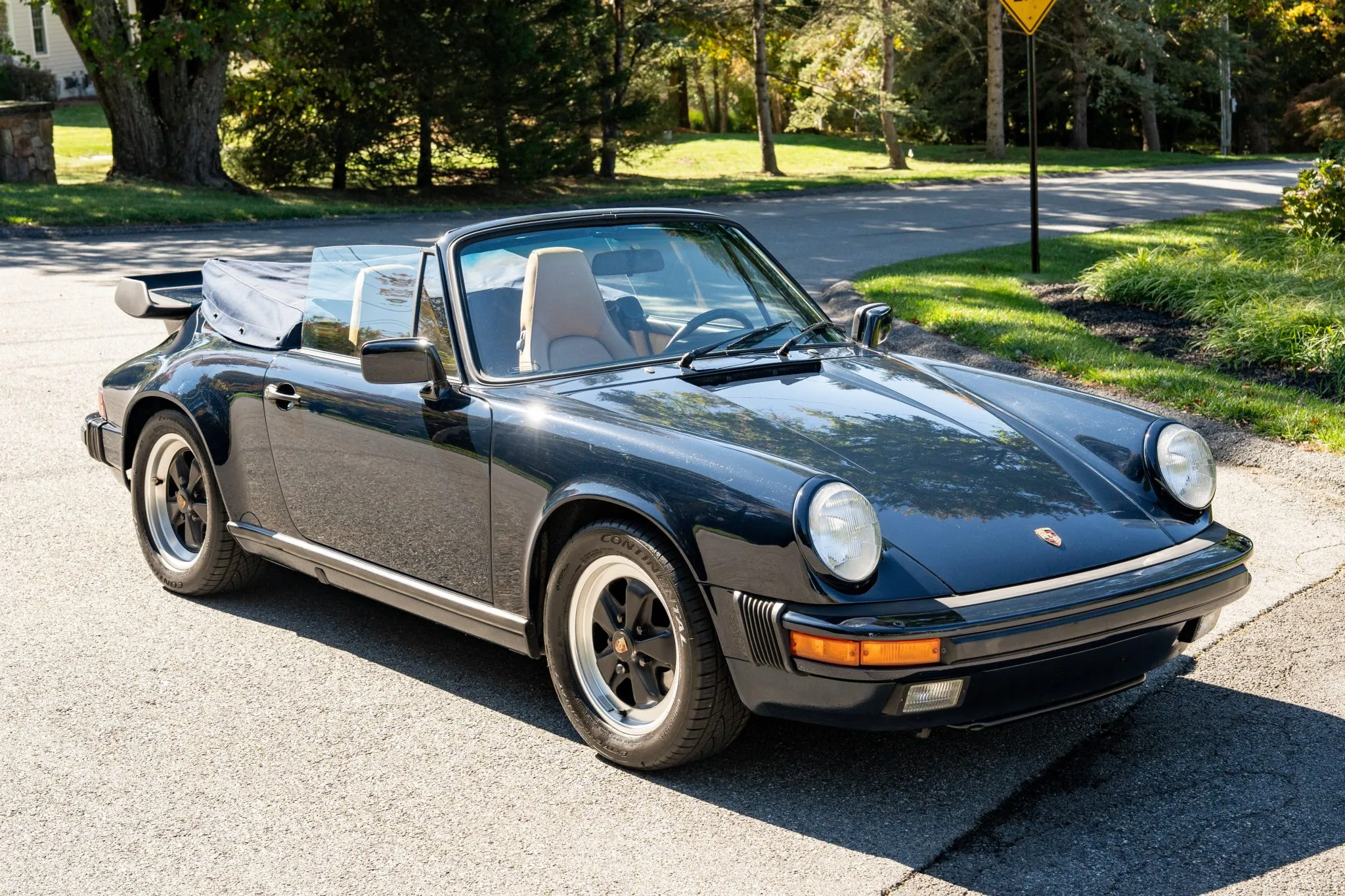 Load larger image of 1986 Porsche 911 Carrera Cabriolet - Stuttcars Classified