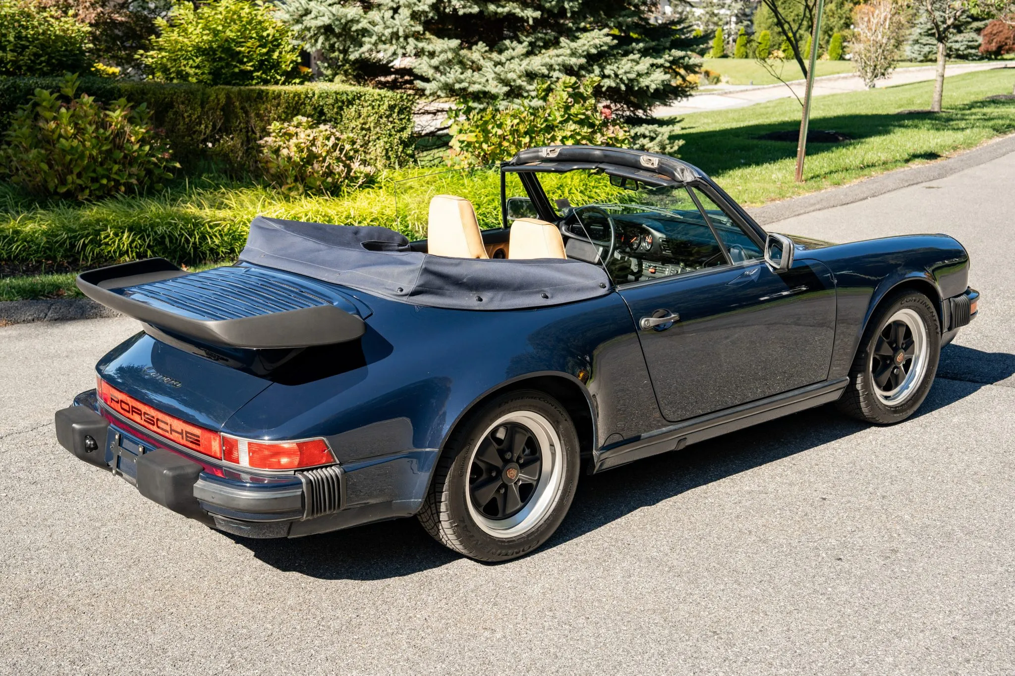 Load larger image of 1986 Porsche 911 Carrera Cabriolet - Stuttcars Classified