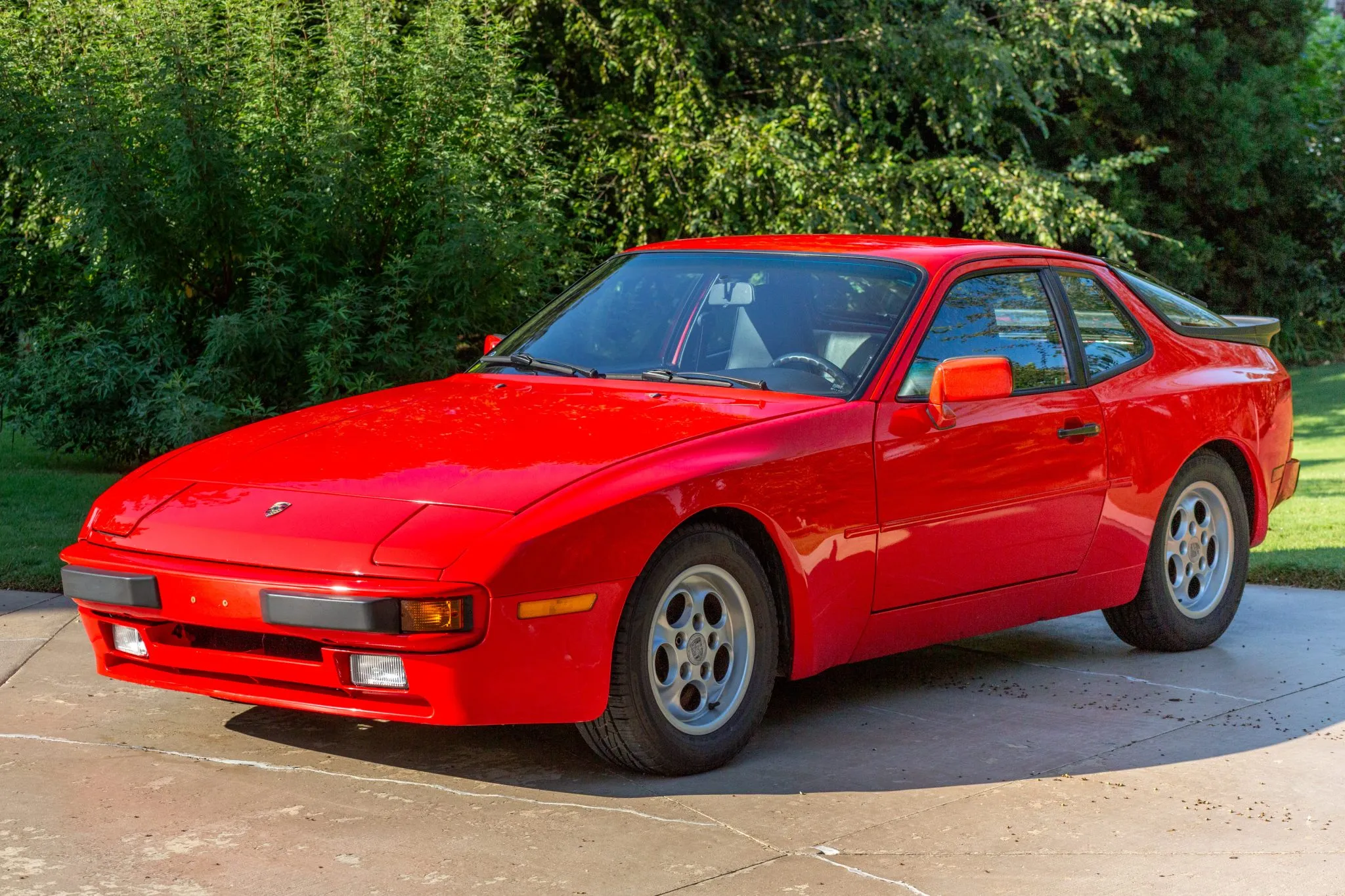 Load larger image of 1986 Porsche 944 - Stuttcars Classified
