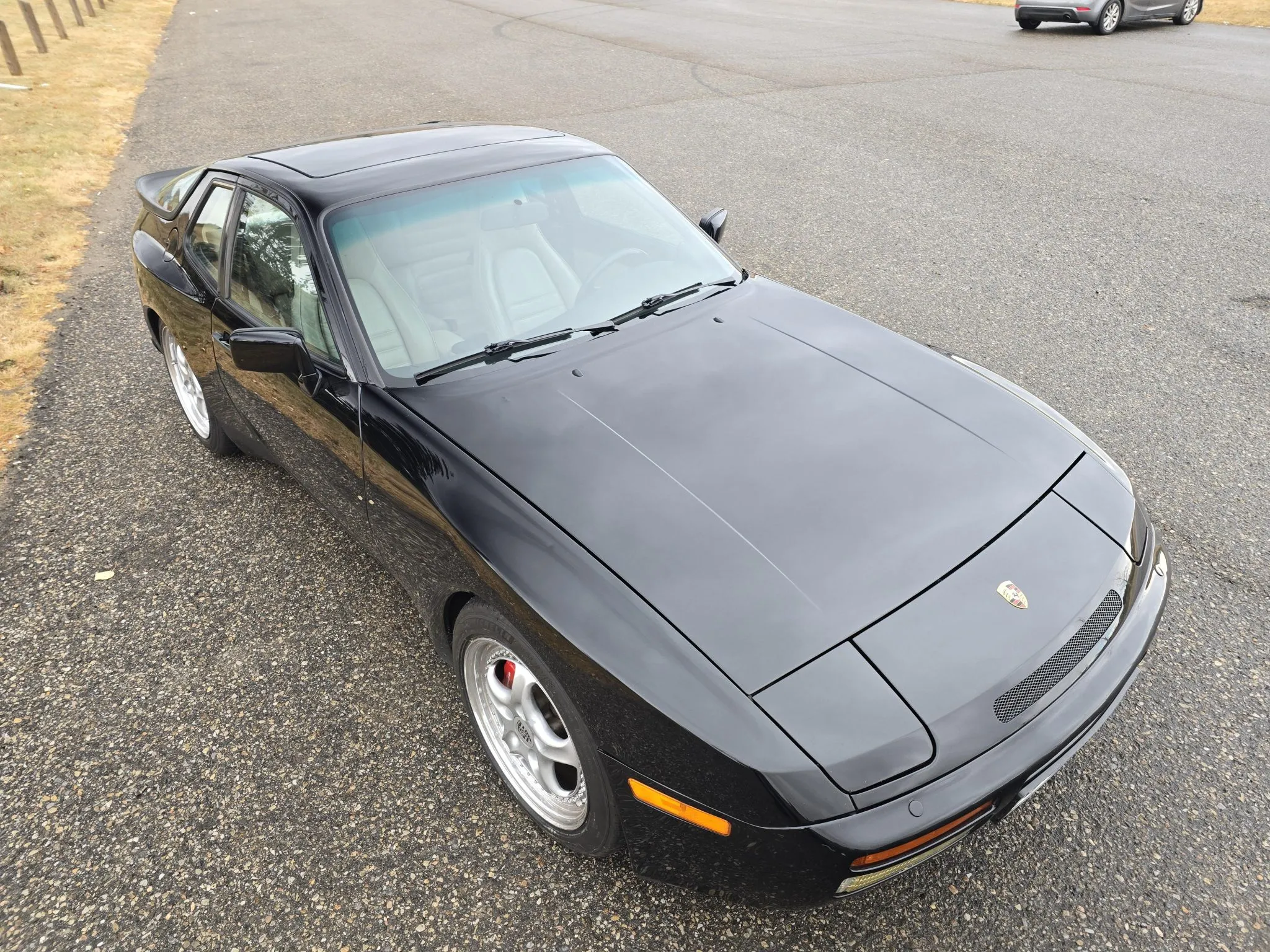 Load larger image of Modified 1987 Porsche 944 Turbo - Stuttcars Classified