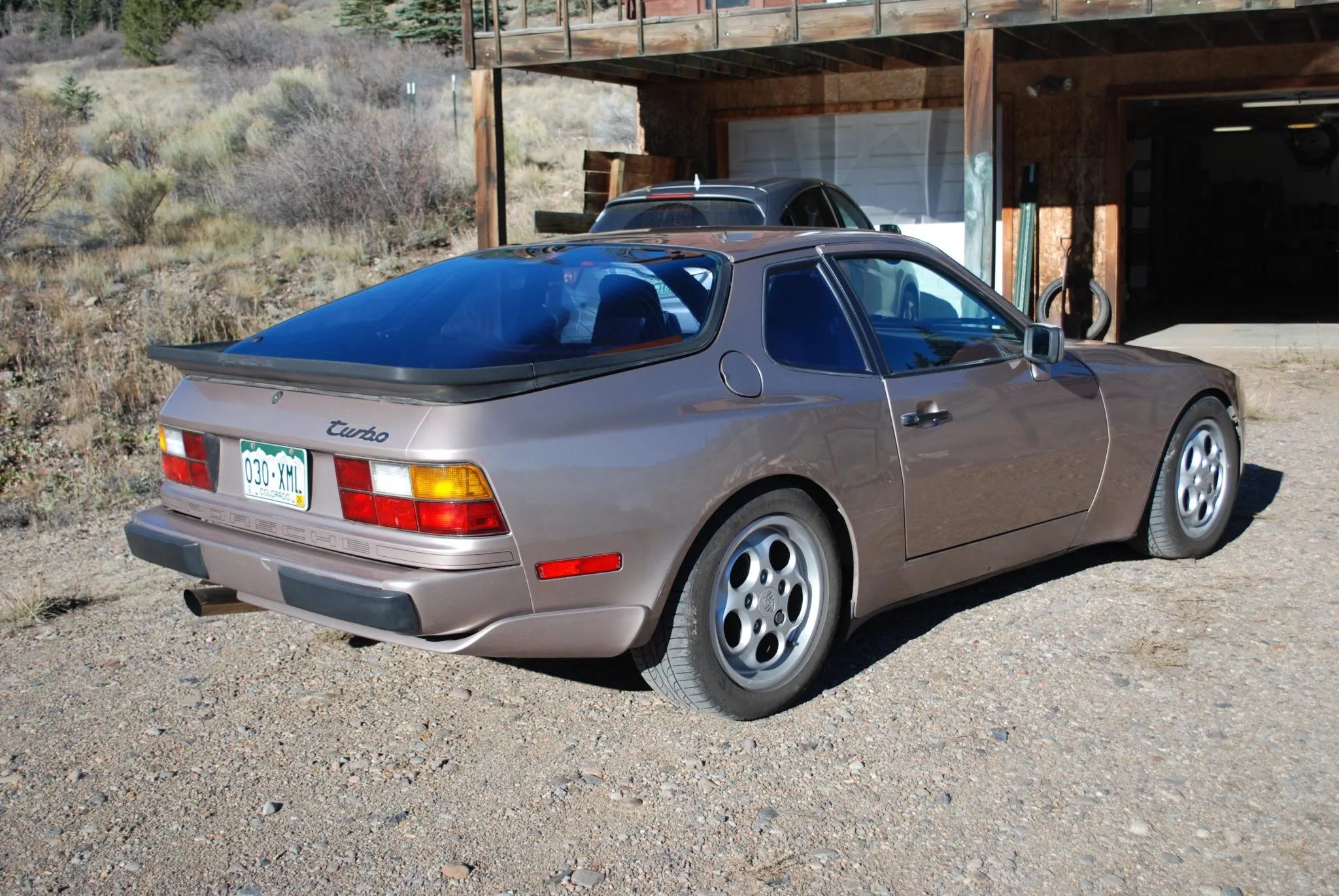 Load larger image of 1987 Porsche 944 Turbo - Stuttcars Classified