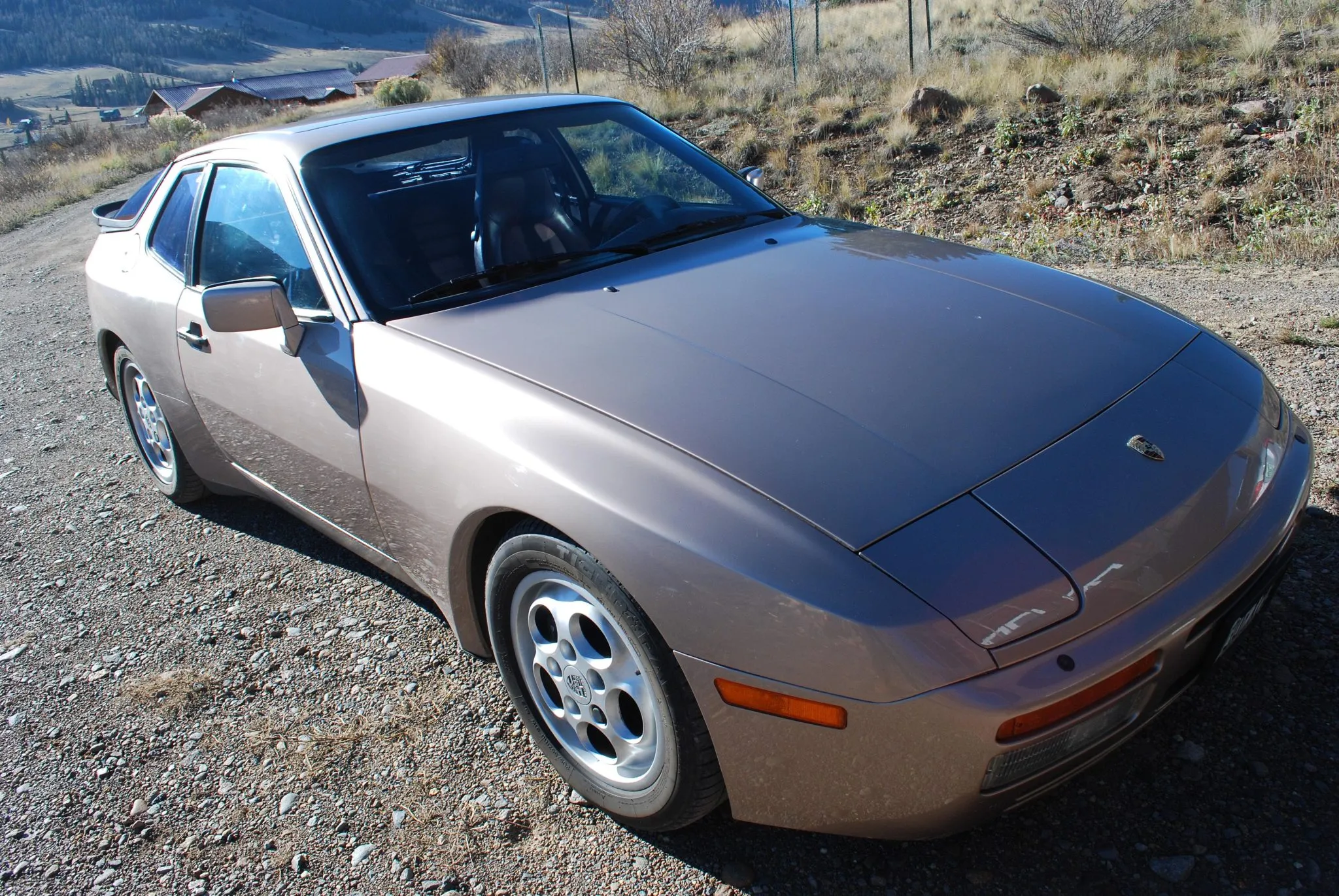 Load larger image of 1987 Porsche 944 Turbo - Stuttcars Classified