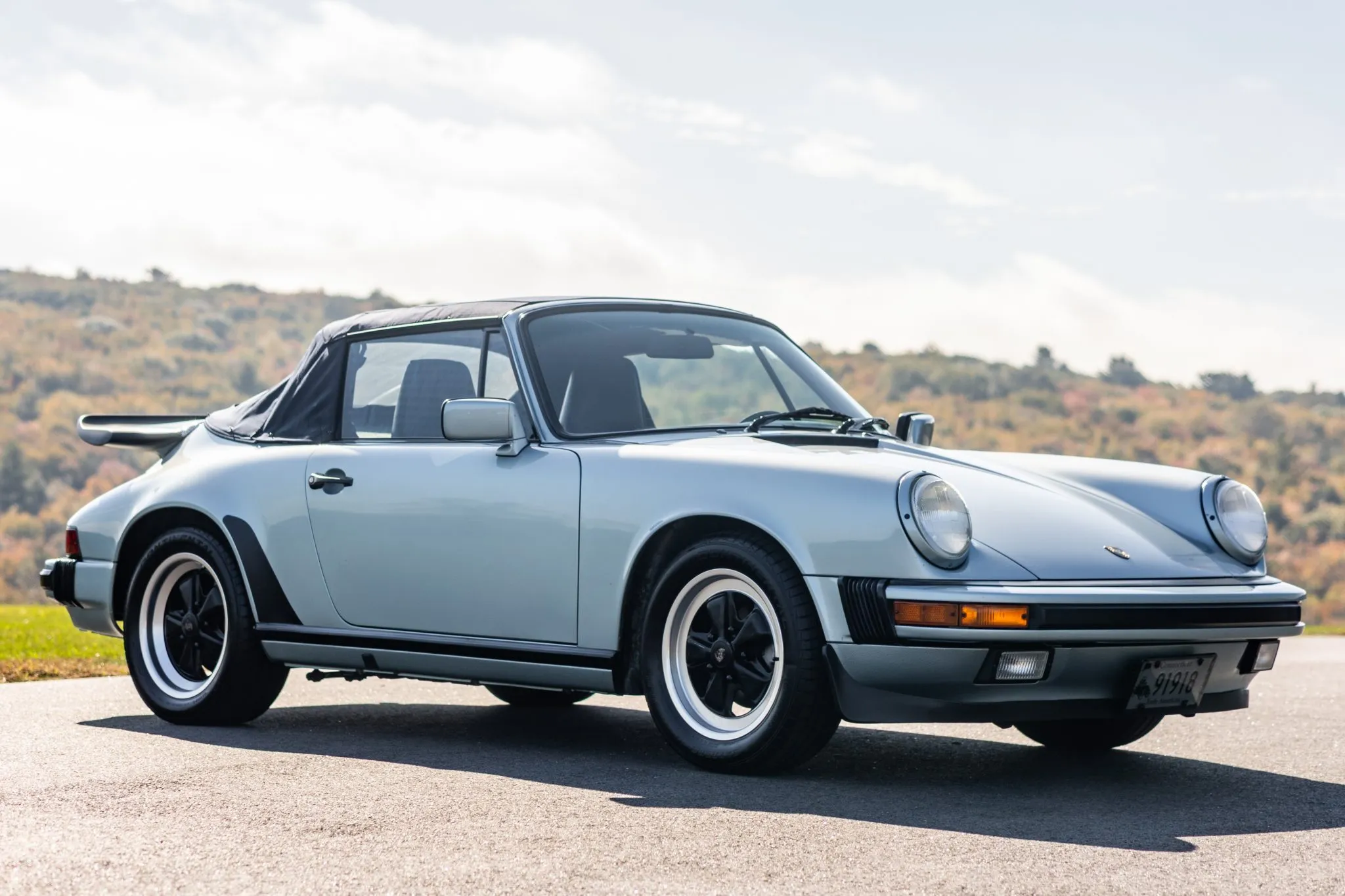 Load larger image of 1988 Porsche 911 Carrera Cabriolet G50 - Stuttcars Classified