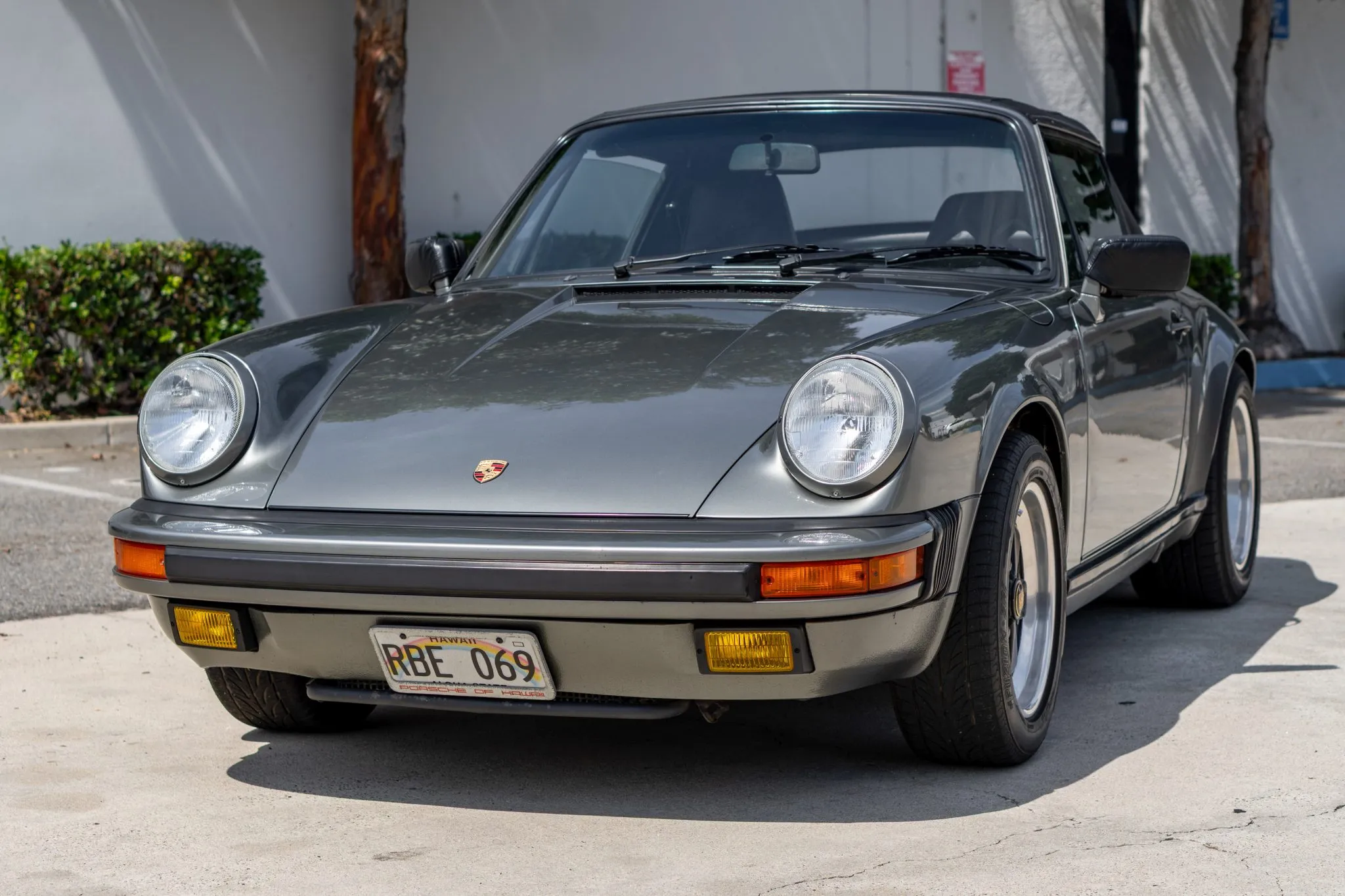 Load larger image of 1988 Porsche 911 Carrera Cabriolet G50 - Stuttcars Classified