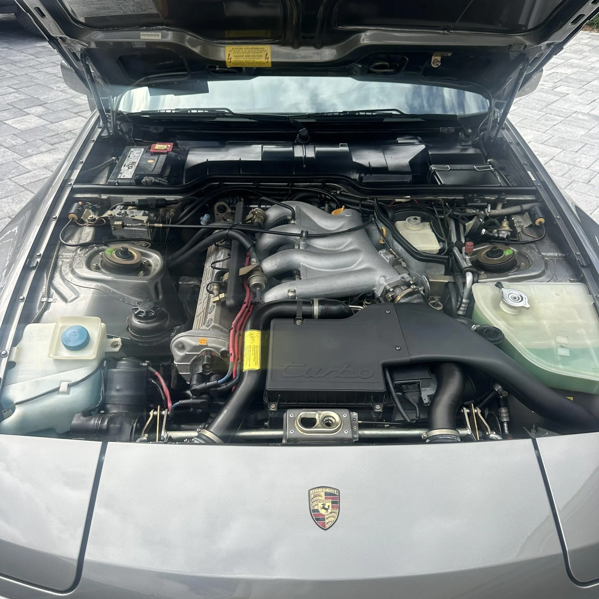 Load larger image of 1989 Porsche 944 Turbo - Stuttcars Classified