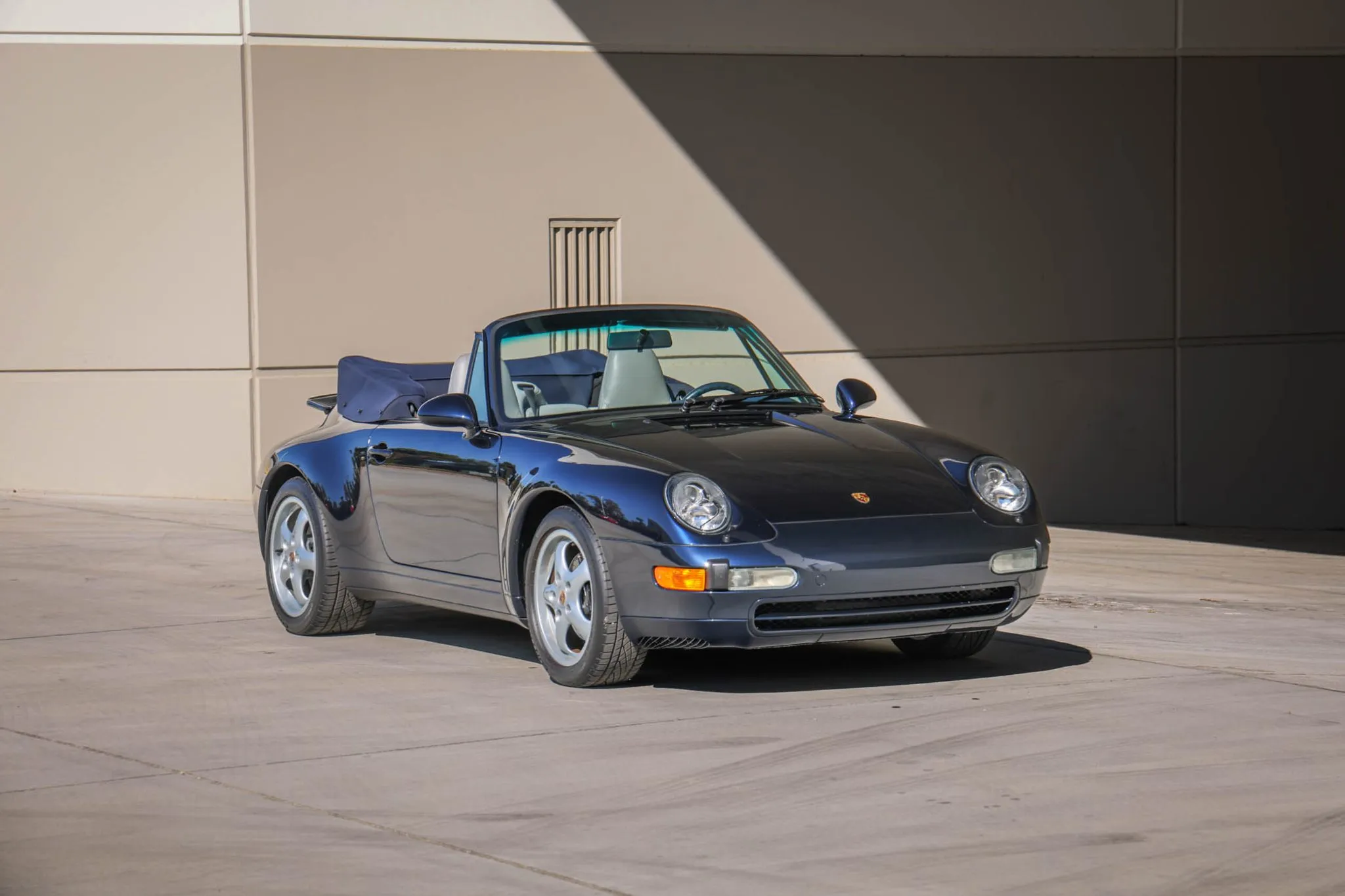 Load larger image of 1995 Porsche 911 Carrera Cabriolet - Stuttcars Classified