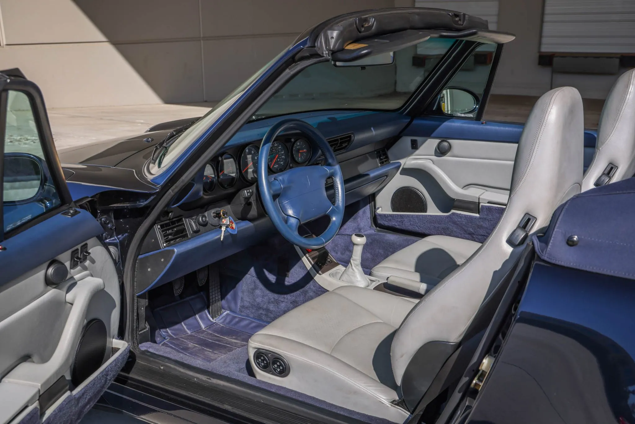 Load larger image of 1995 Porsche 911 Carrera Cabriolet - Stuttcars Classified