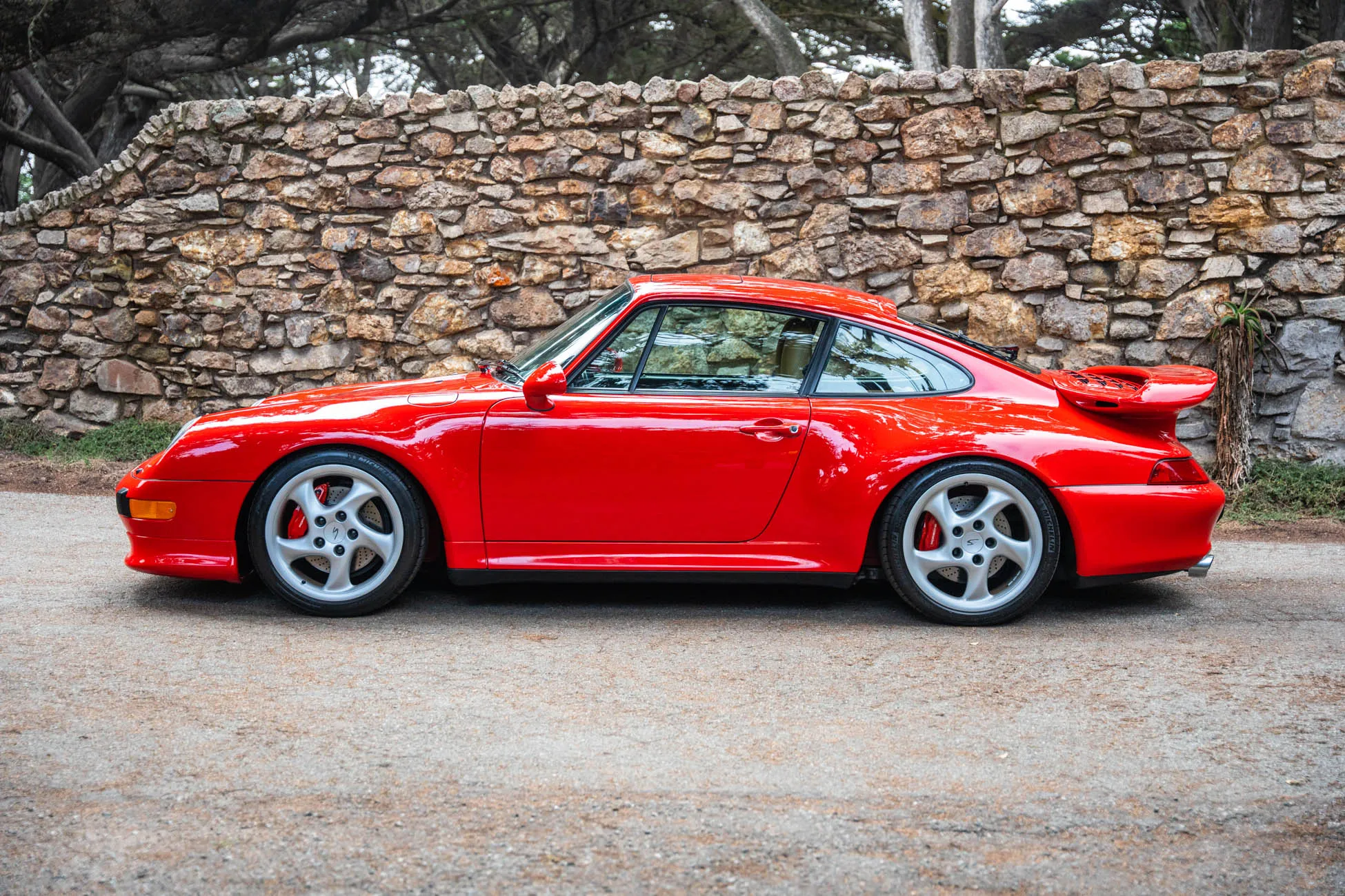Load larger image of 1997 Porsche 911 Carrera 4S - Stuttcars Classified