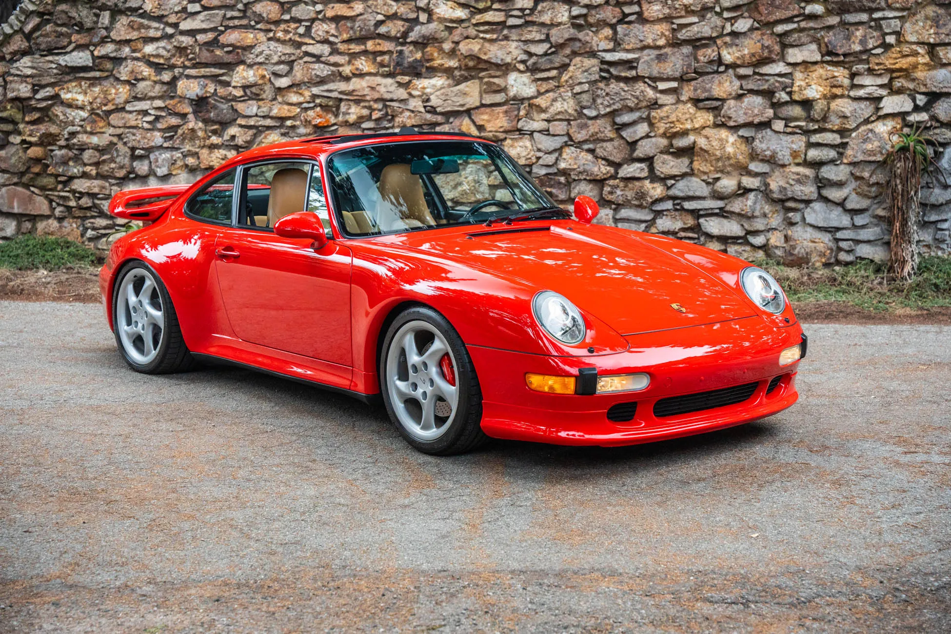Load larger image of 1997 Porsche 911 Carrera 4S - Stuttcars Classified
