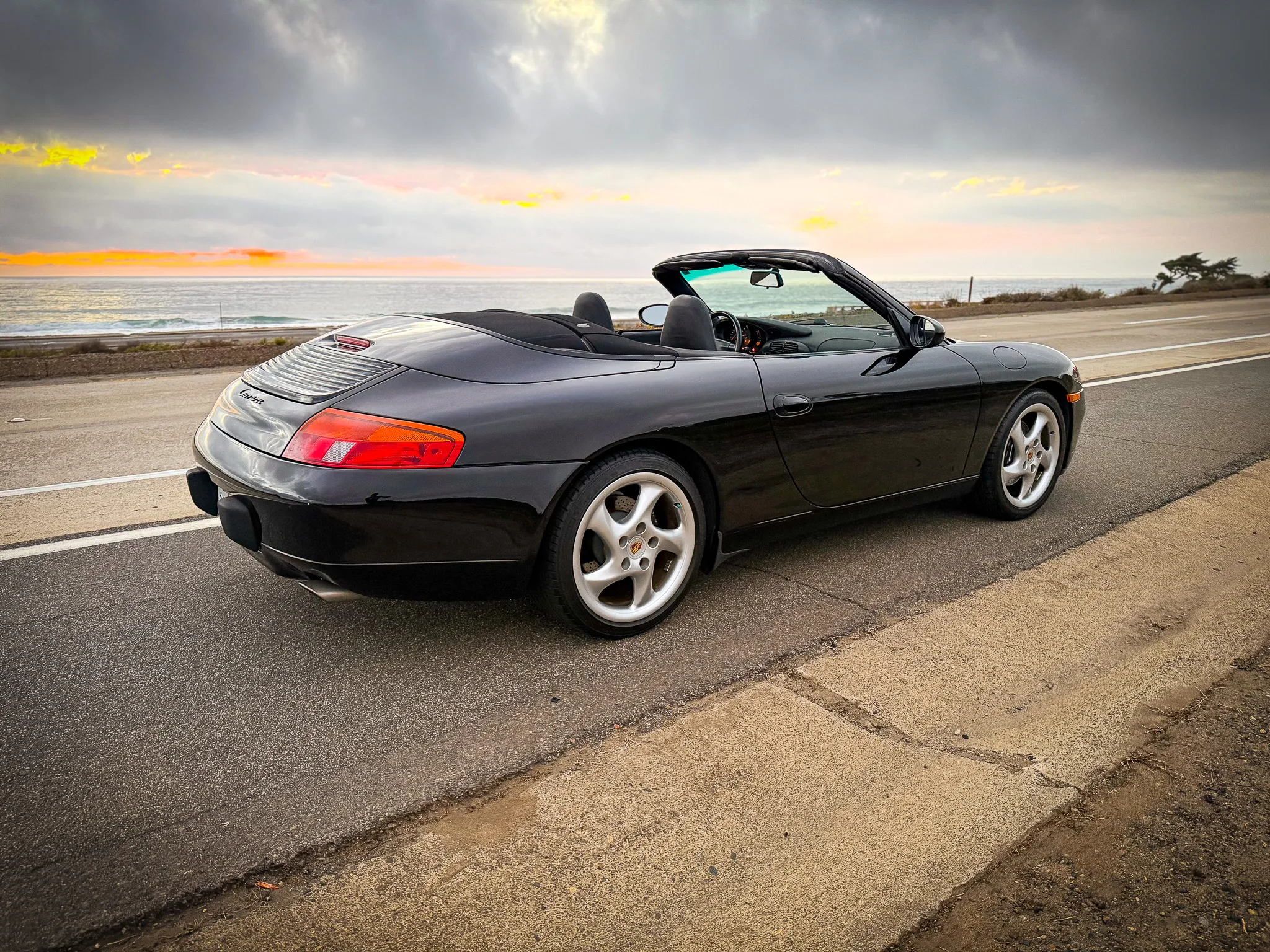 Load larger image of 1999 Porsche 911 Carrera Cabriolet - Stuttcars Classified