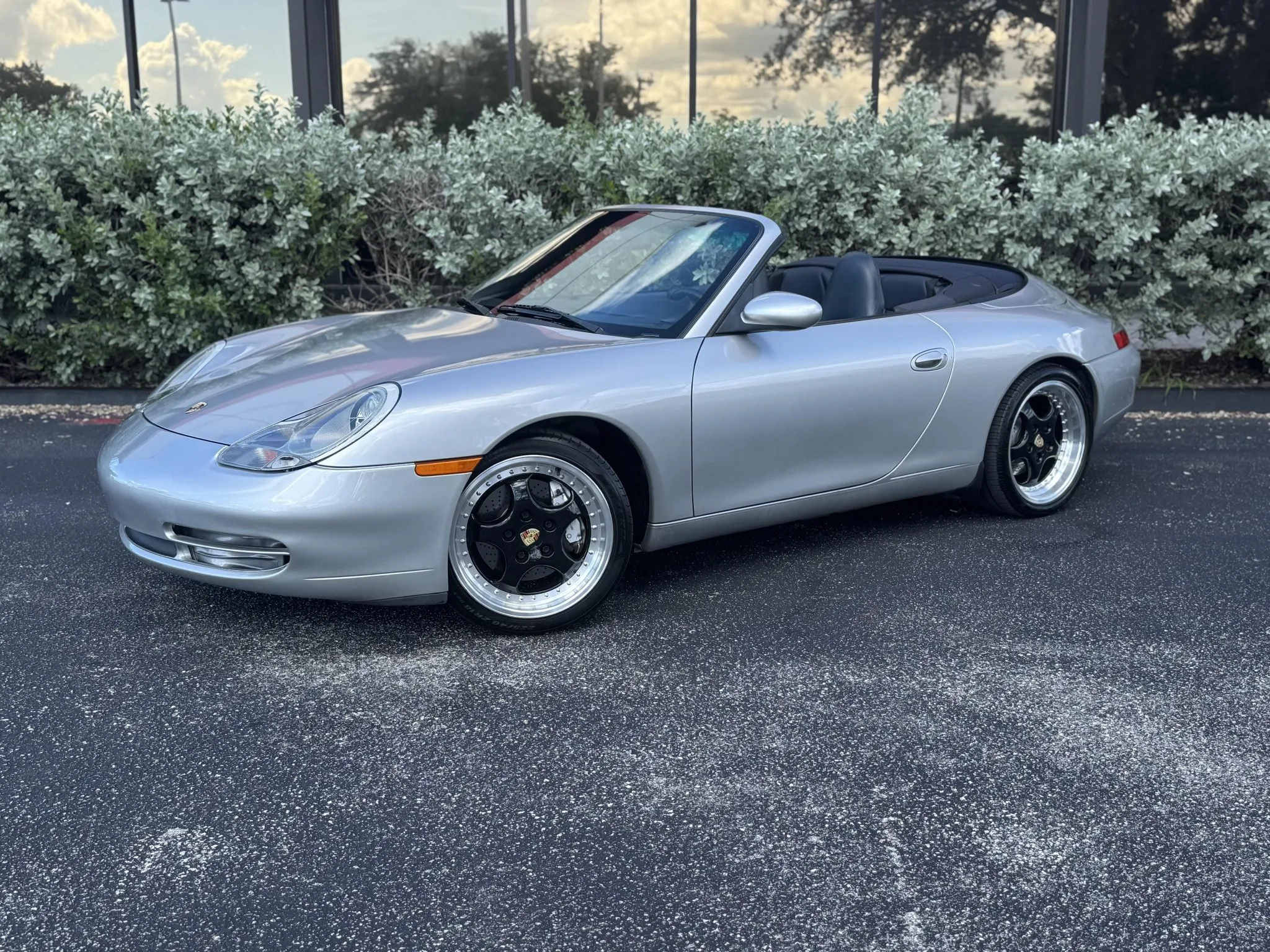 Load larger image of 2000 Porsche 911 Carrera 4 Cabriolet - Stuttcars Classified