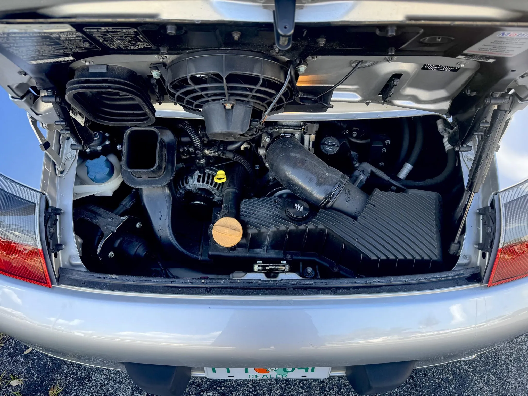 Load larger image of 2000 Porsche 911 Carrera 4 Cabriolet - Stuttcars Classified