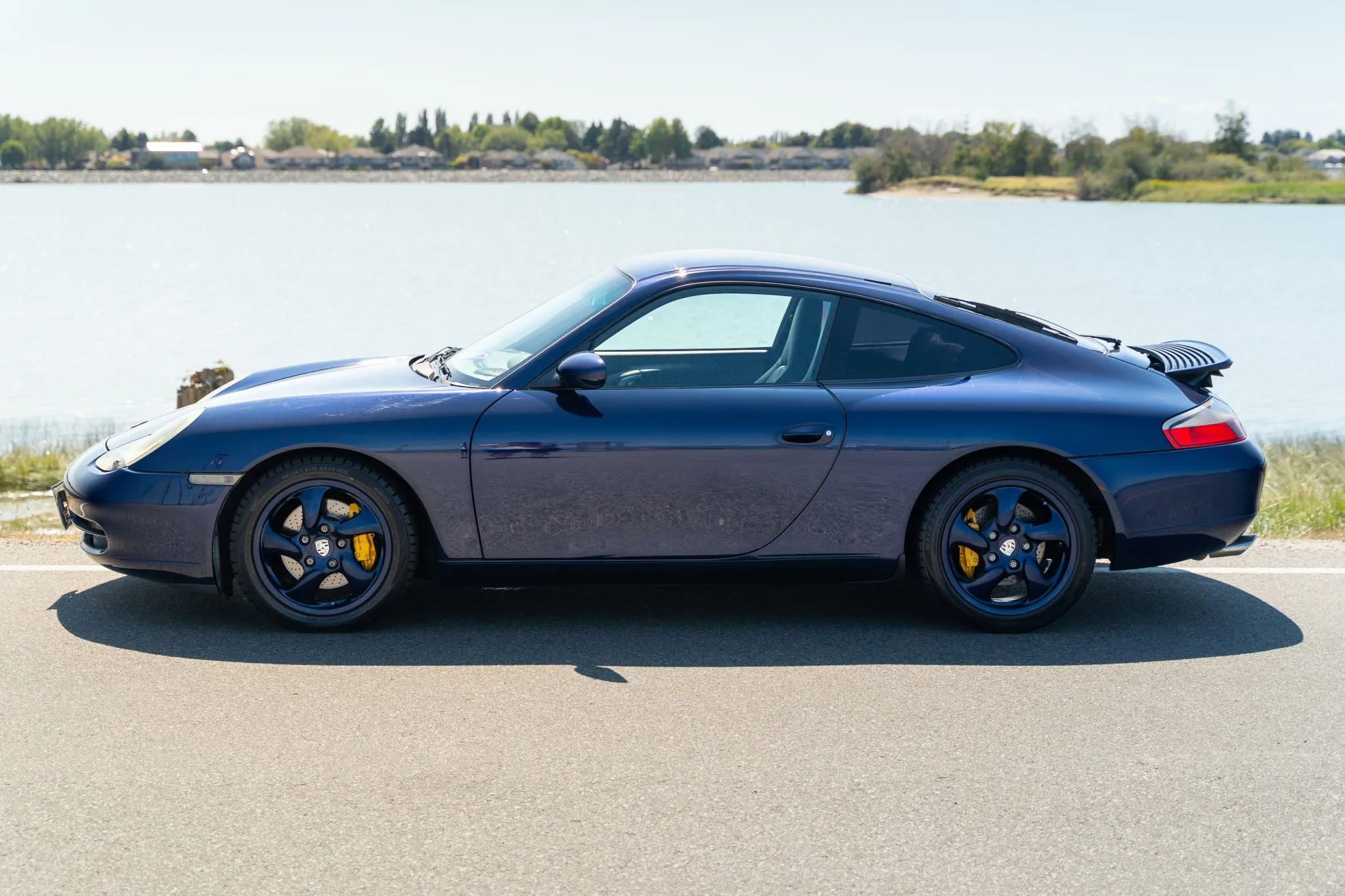 Load larger image of 2001 Porsche 911 Carrera Coupe - Stuttcars Classified