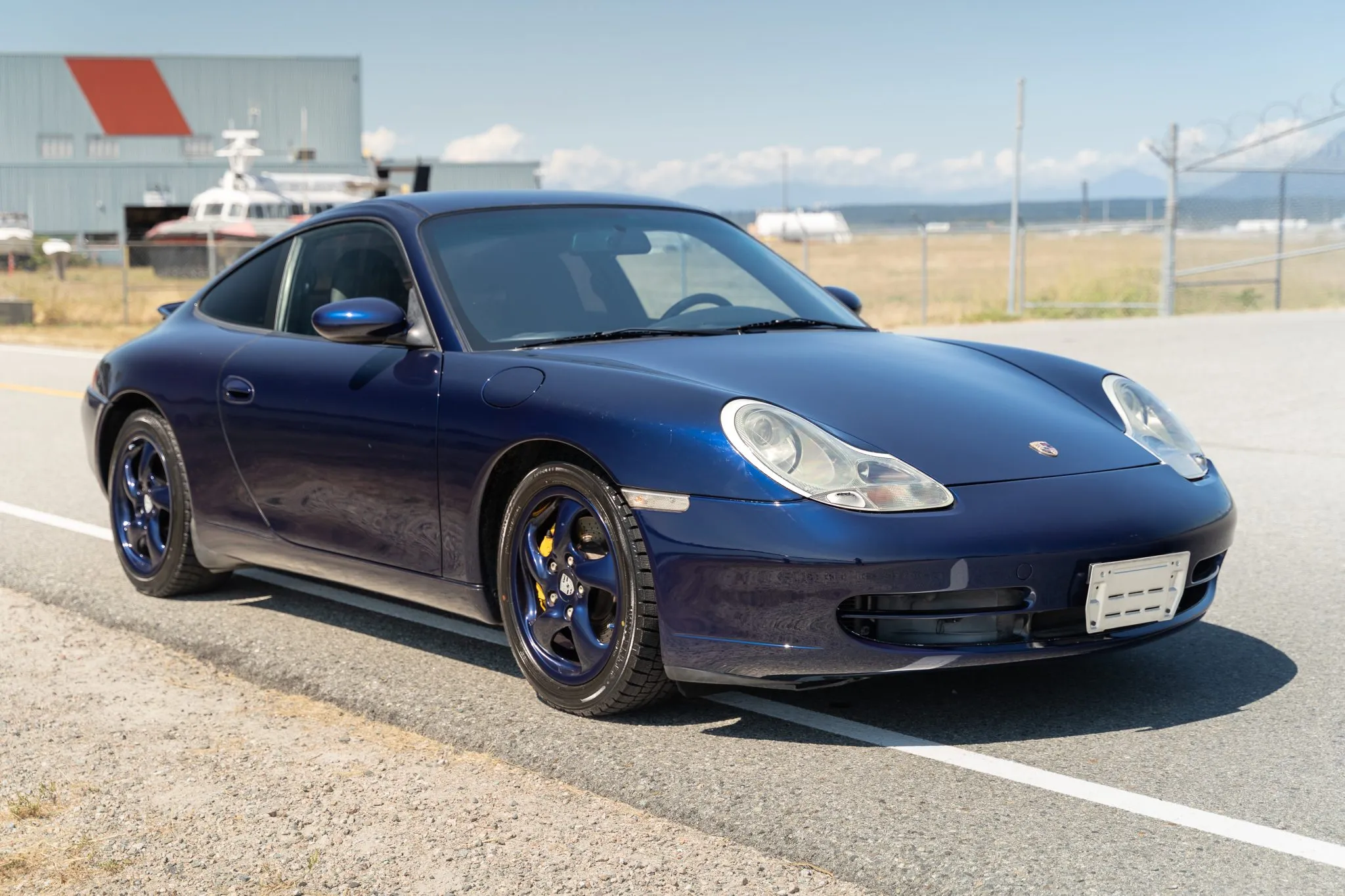 Load larger image of 2001 Porsche 911 Carrera Coupe - Stuttcars Classified