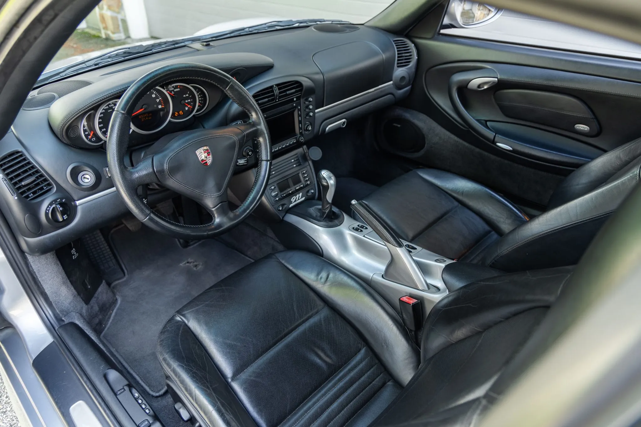 Load larger image of 2004 Porsche 911 40th Anniversary - Stuttcars Classified
