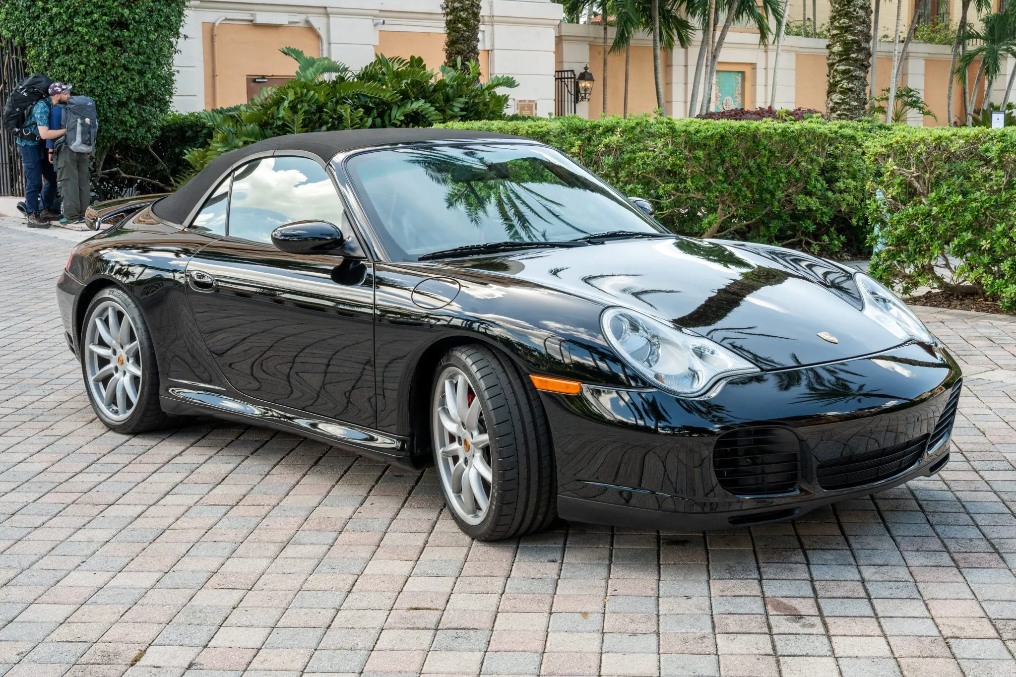 Load larger image of 2004 Porsche 911 Carrera 4S Cabriolet - Stuttcars Classified