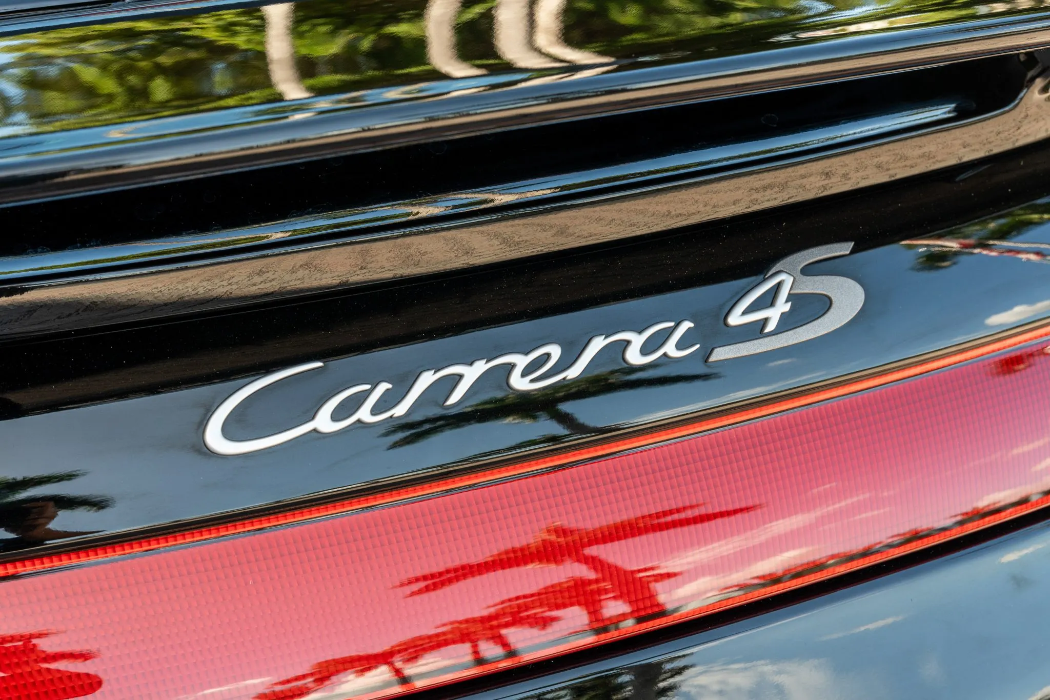 Load larger image of 2004 Porsche 911 Carrera 4S Cabriolet - Stuttcars Classified