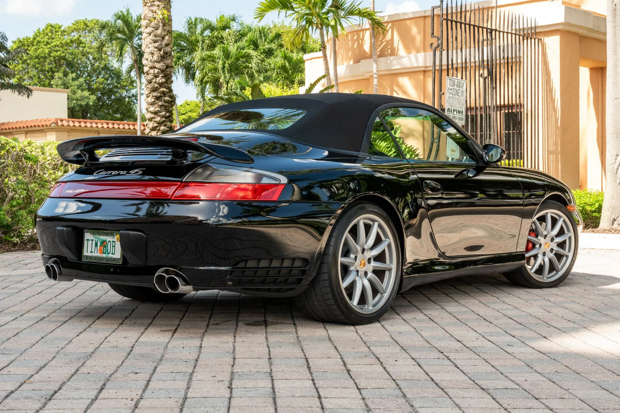 Load larger image of 2004 Porsche 911 Carrera 4S Cabriolet - Stuttcars Classified