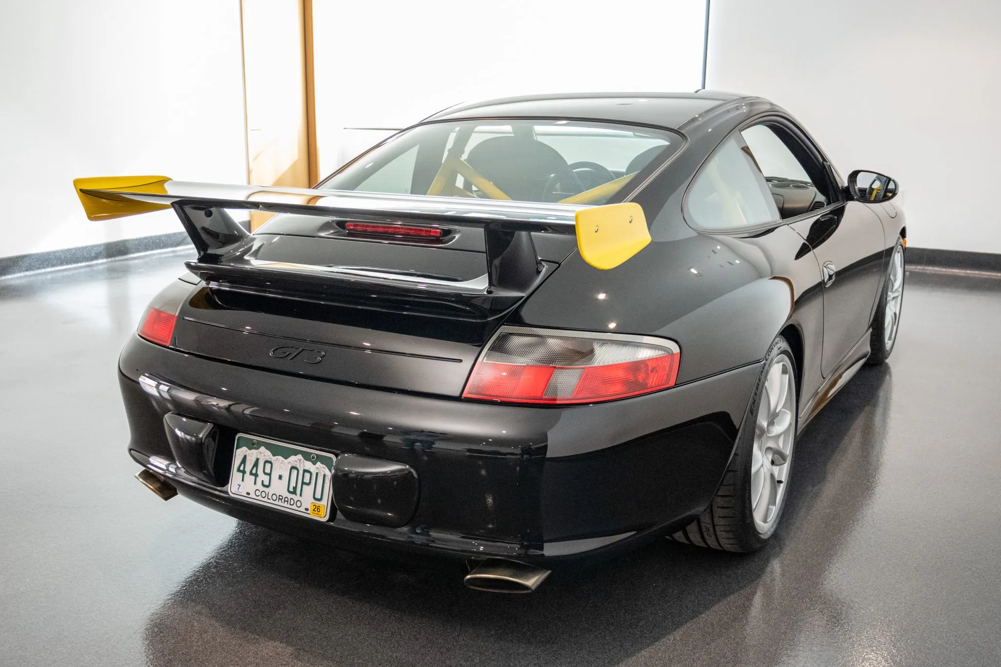 Load larger image of 2004 Porsche 911 GT3 - Stuttcars Classified