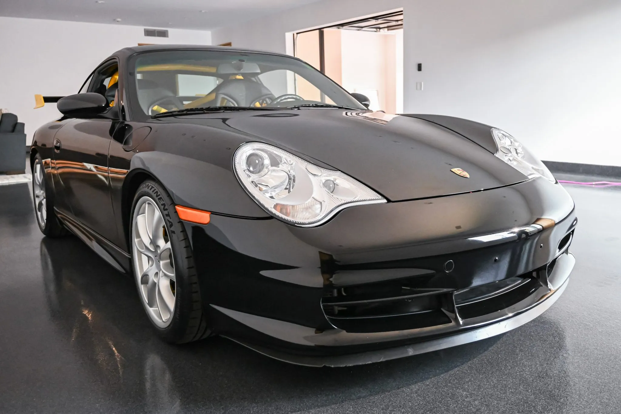 Load larger image of 2004 Porsche 911 GT3 - Stuttcars Classified
