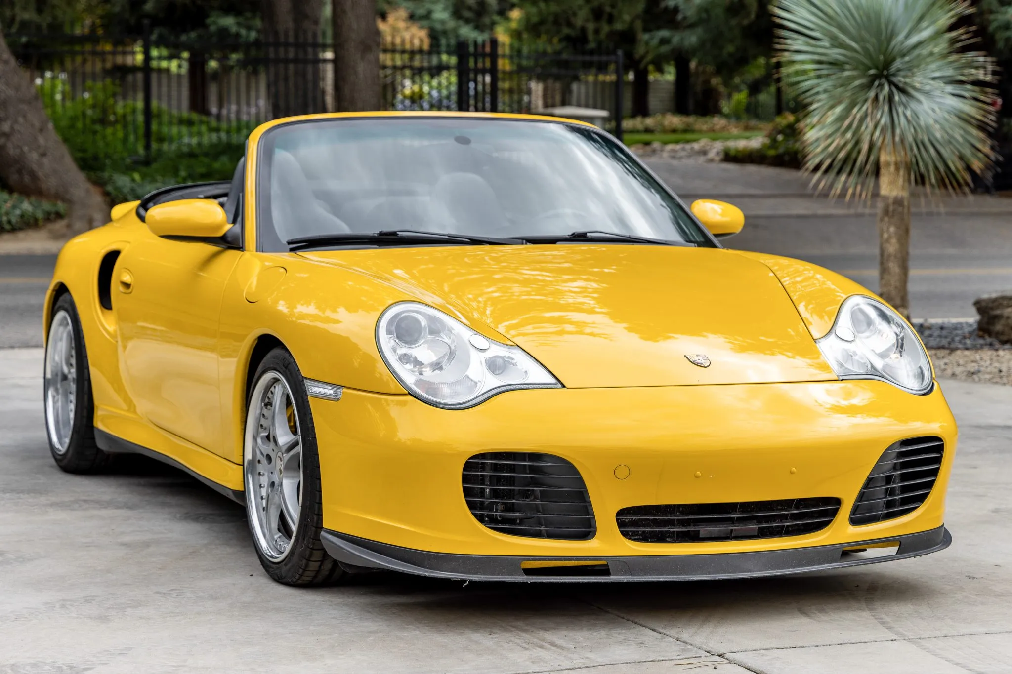 Load larger image of 2004 Porsche 911 Turbo Cabriolet X50 - Stuttcars Classified