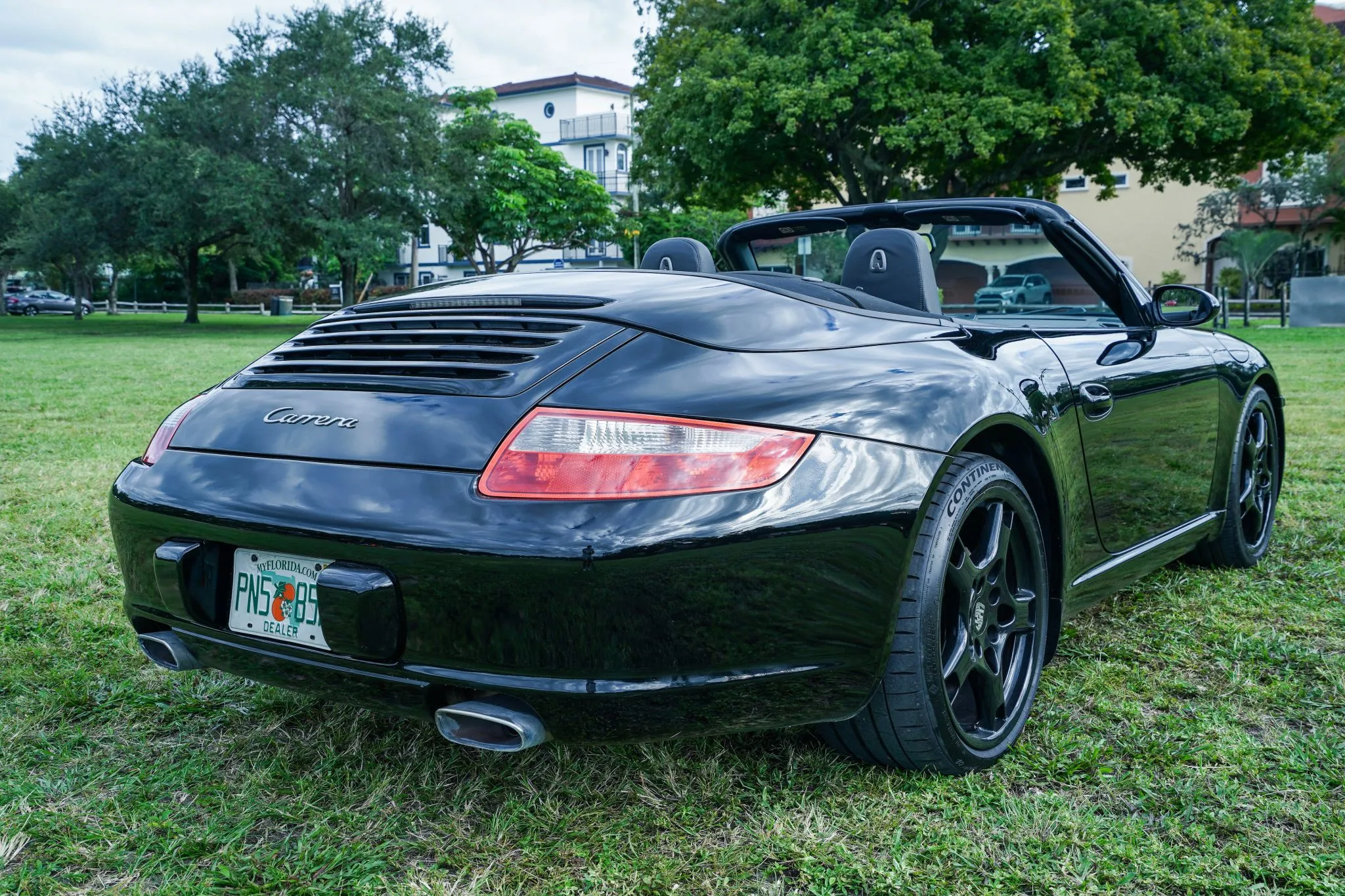 Load larger image of 2005 Porsche 911 Carrera Cabriolet - Stuttcars Classified
