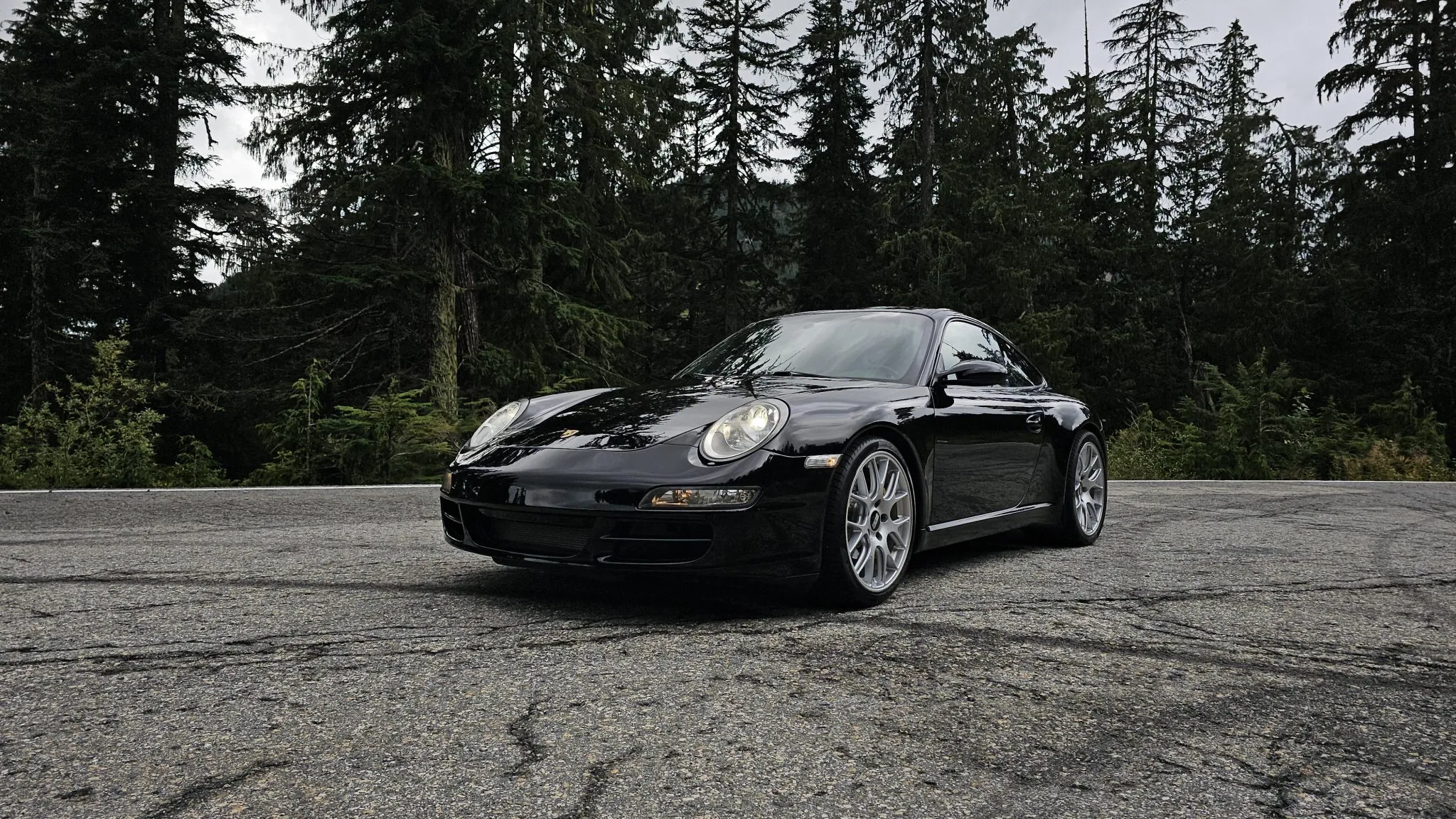 Load larger image of 2005 Porsche 911 Carrera S Coupe - Stuttcars Classified