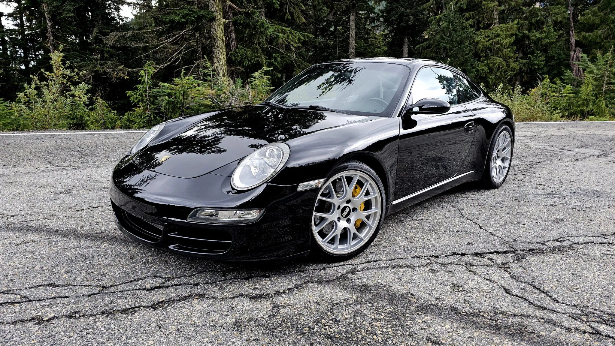 Load larger image of 2005 Porsche 911 Carrera S Coupe - Stuttcars Classified