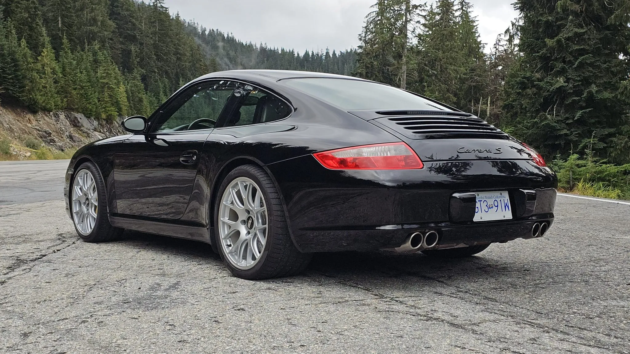 Load larger image of 2005 Porsche 911 Carrera S Coupe - Stuttcars Classified