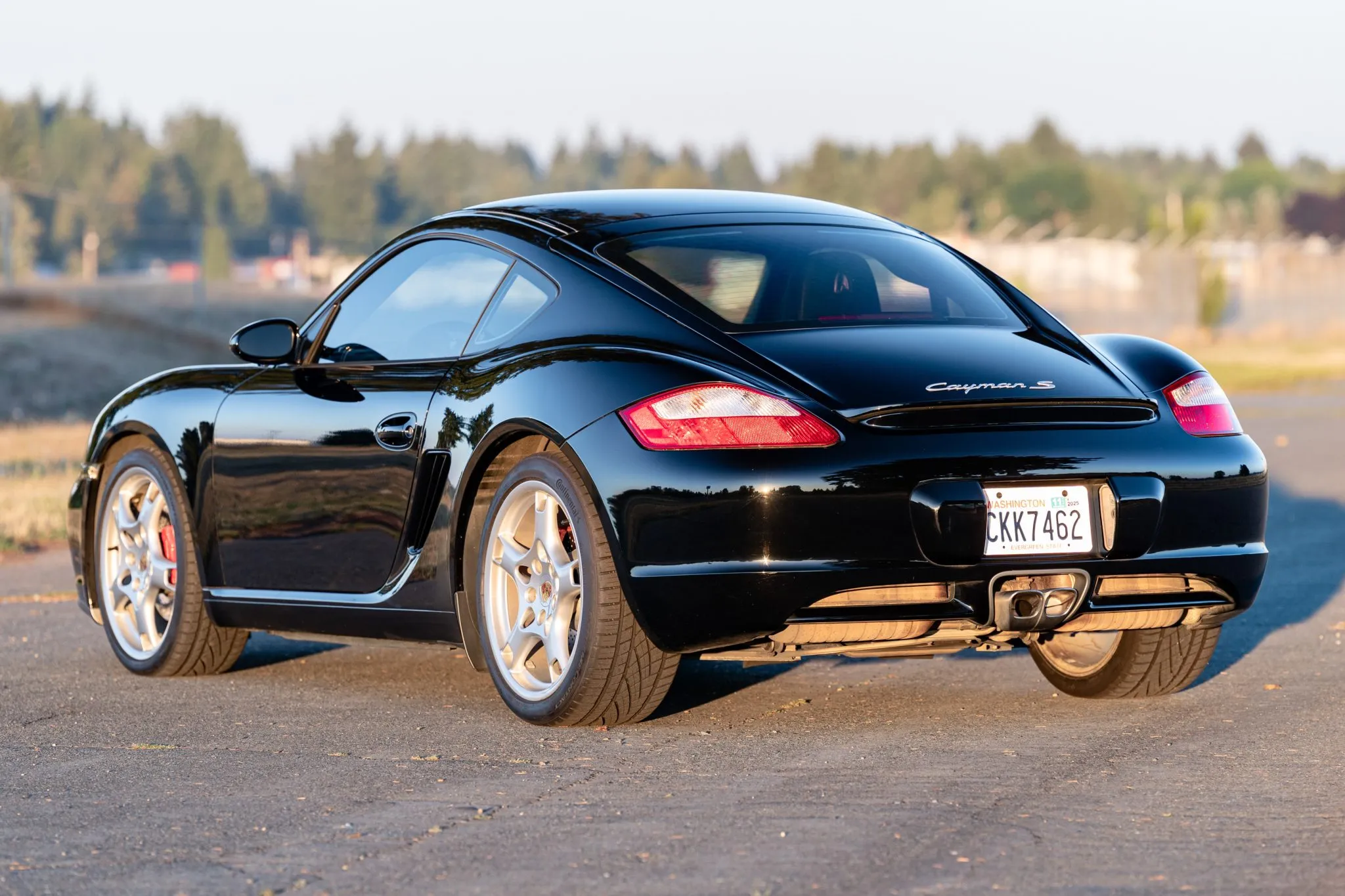 Load larger image of 2006 Porsche Cayman S - Stuttcars Classified