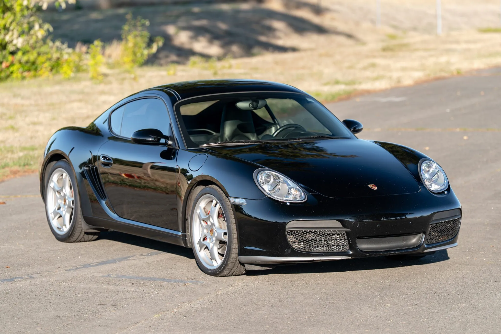 Load larger image of 2006 Porsche Cayman S - Stuttcars Classified