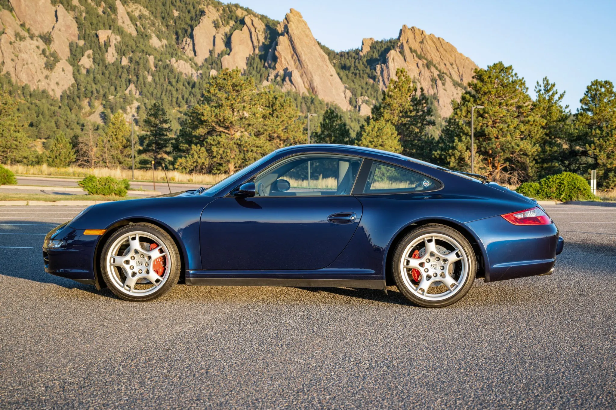 Load larger image of 2007 Porsche 911 Carrera 4S Coupe - Stuttcars Classified