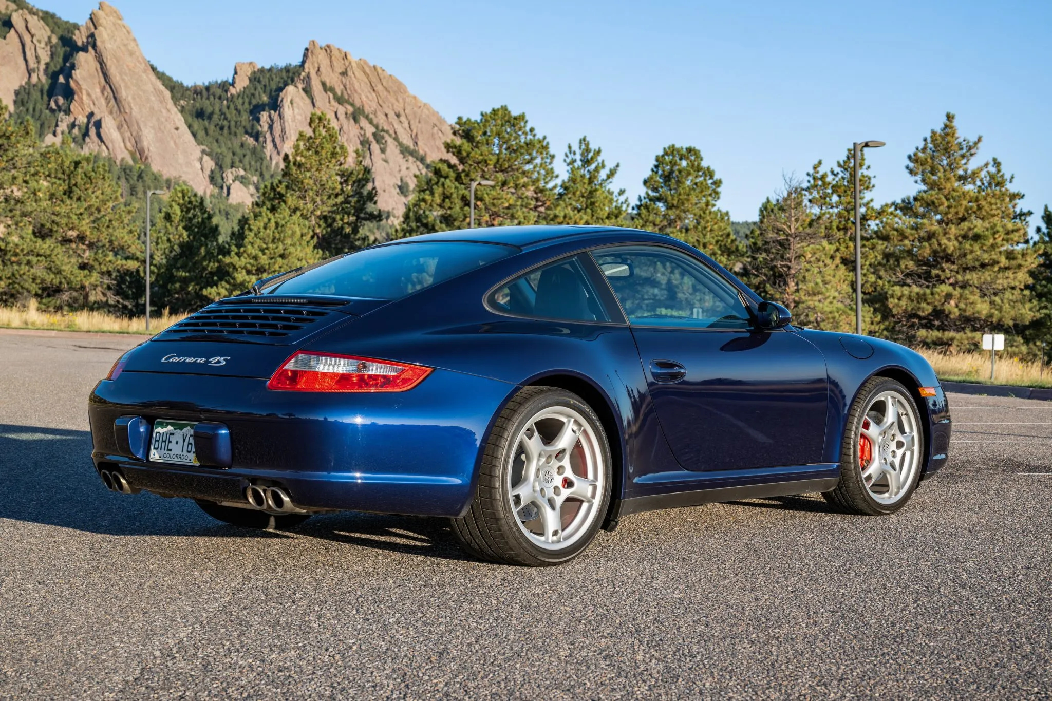 Load larger image of 2007 Porsche 911 Carrera 4S Coupe - Stuttcars Classified