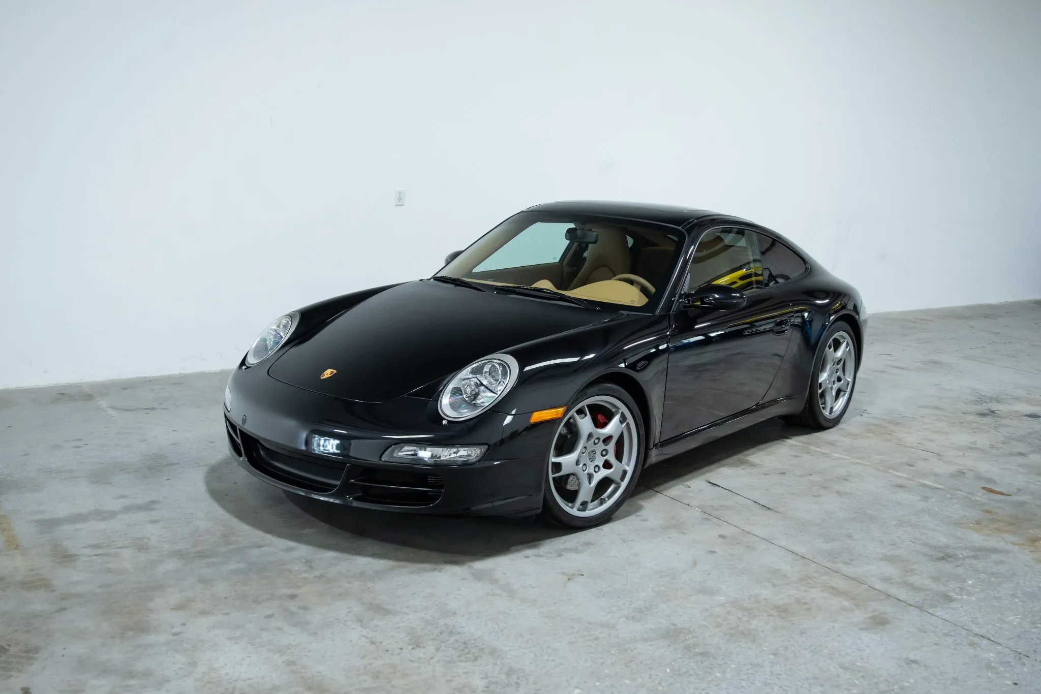 Load larger image of 2008 Porsche 911 Carrera S Coupe - Stuttcars Classified