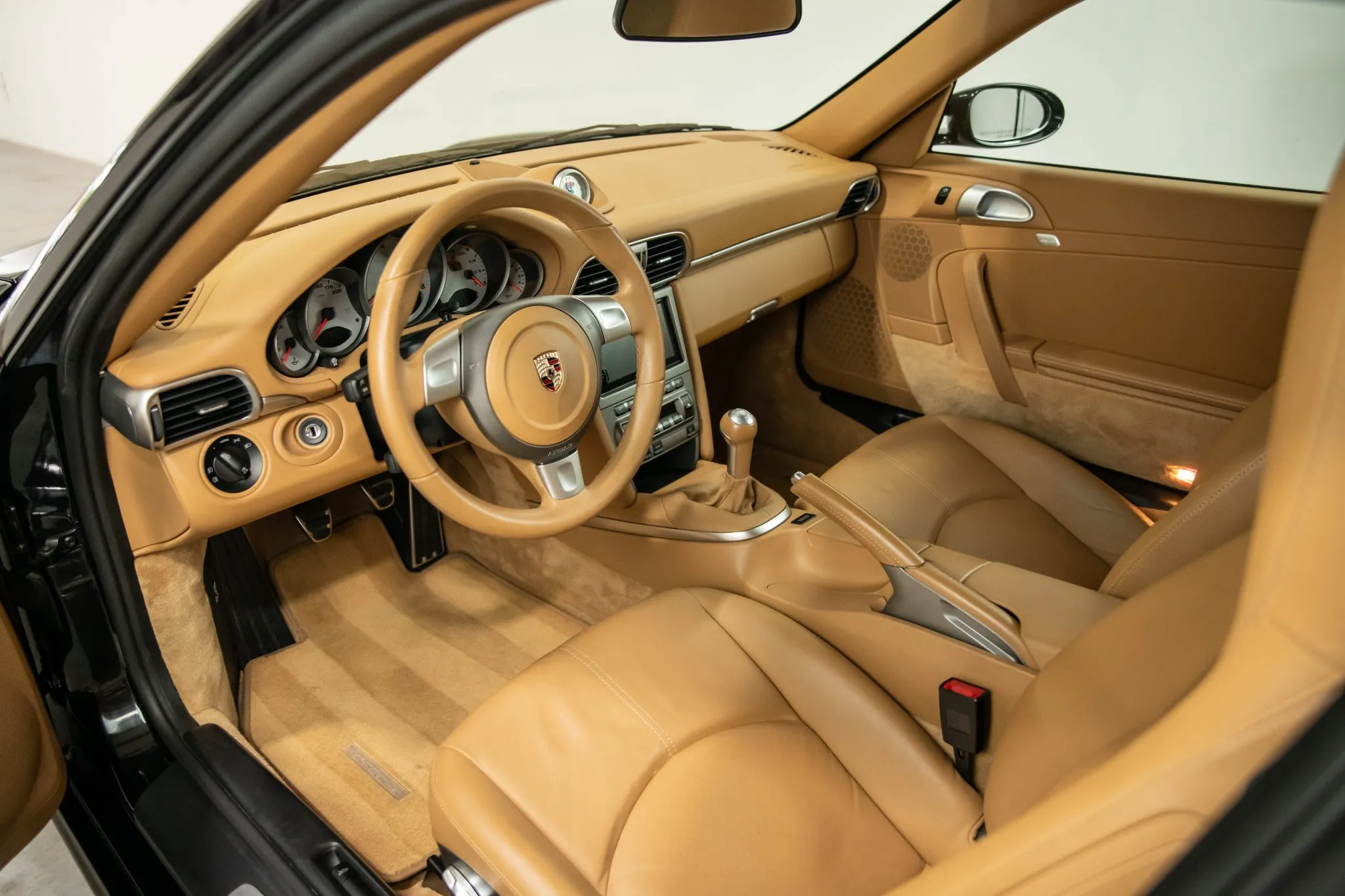 Load larger image of 2008 Porsche 911 Carrera S Coupe - Stuttcars Classified