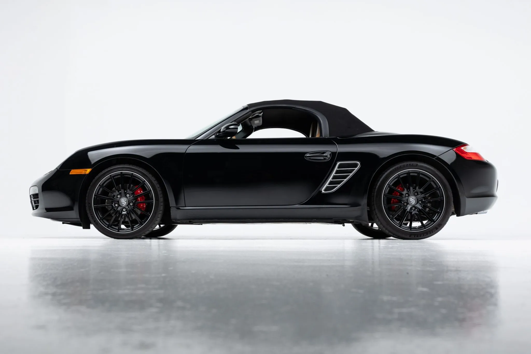 Load larger image of 2008 Porsche Boxster S - Stuttcars Classified