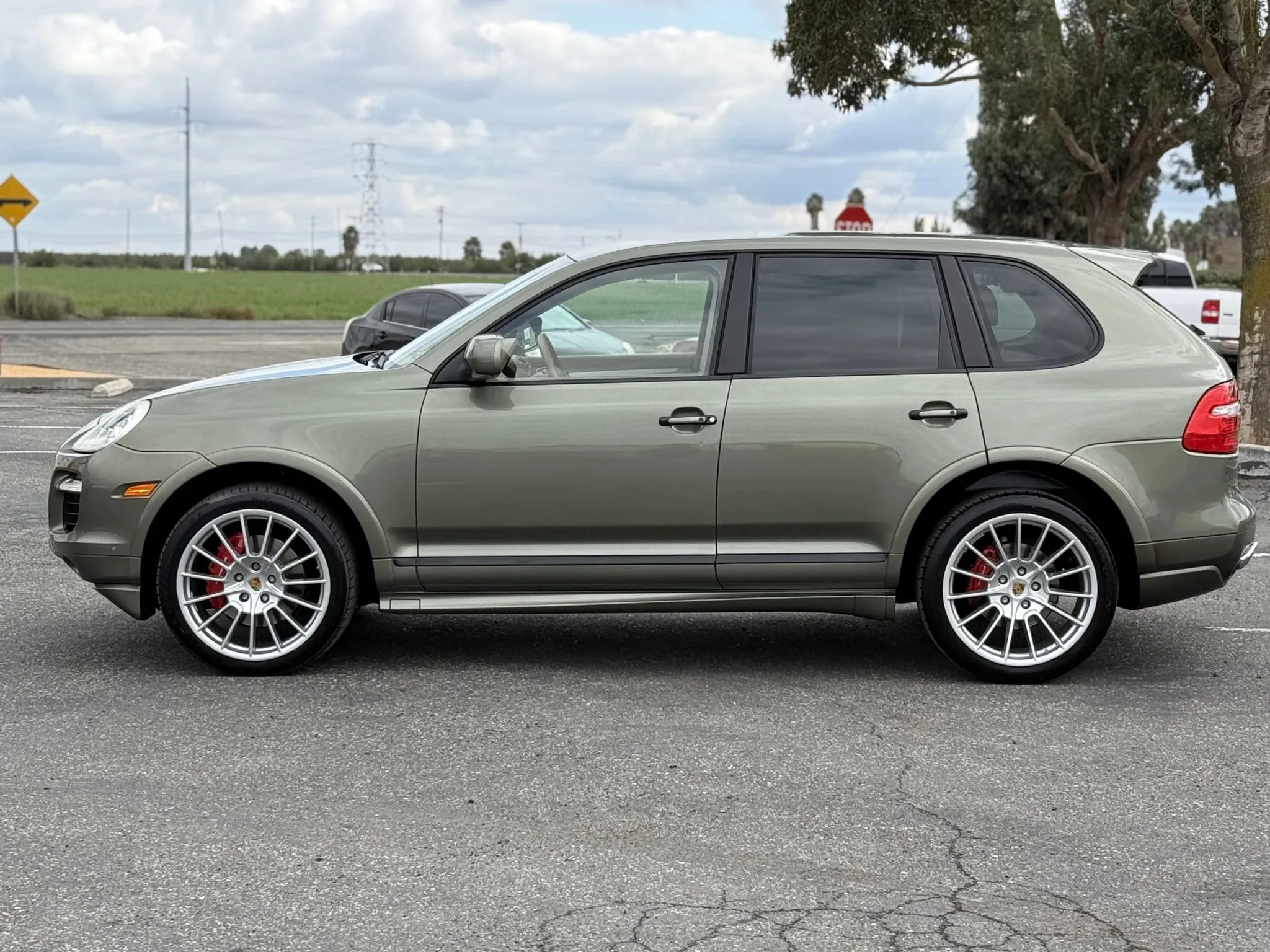 Load larger image of 2009 Porsche Cayenne GTS - Stuttcars Classified