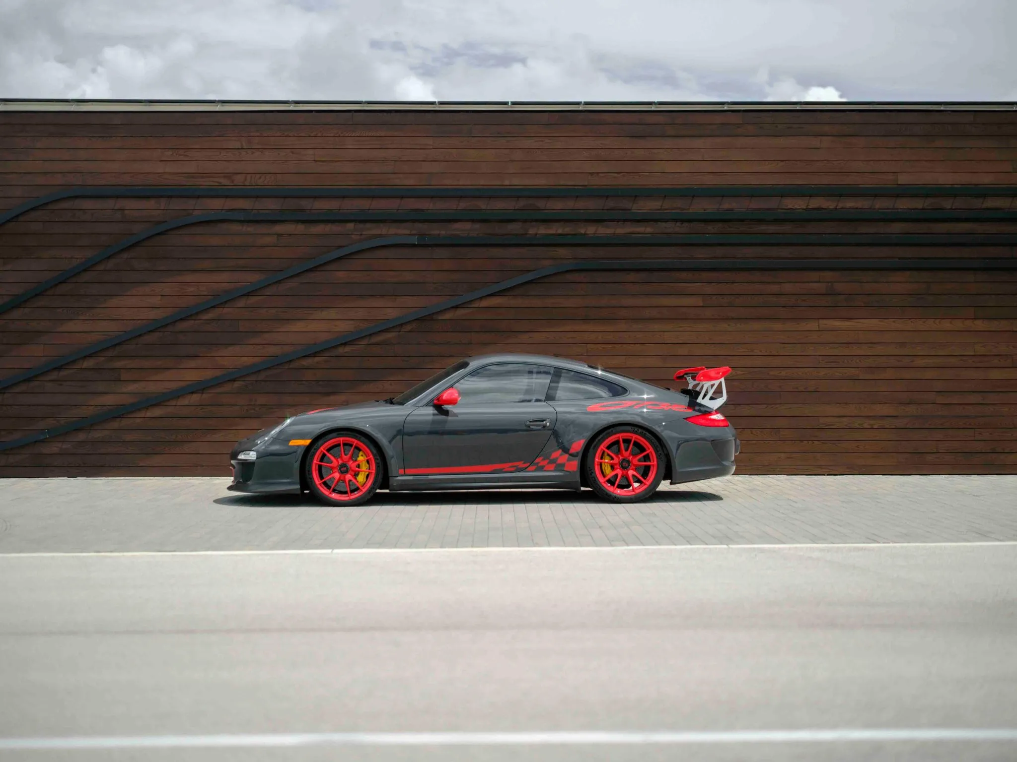 Load larger image of 2011 Porsche 911 GT3 RS - Stuttcars Classified
