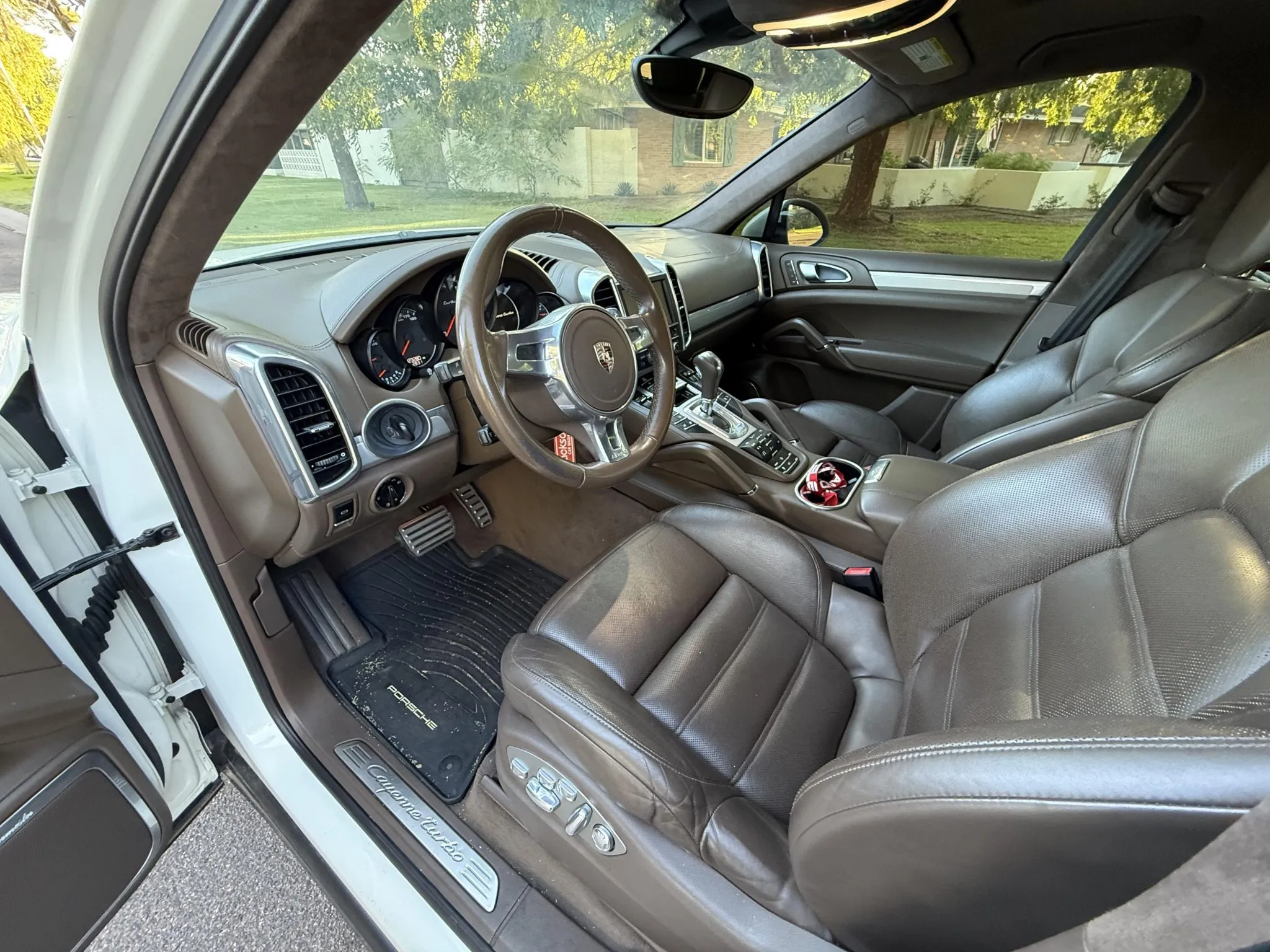 Load larger image of 2011 Porsche Cayenne Turbo - Stuttcars Classified