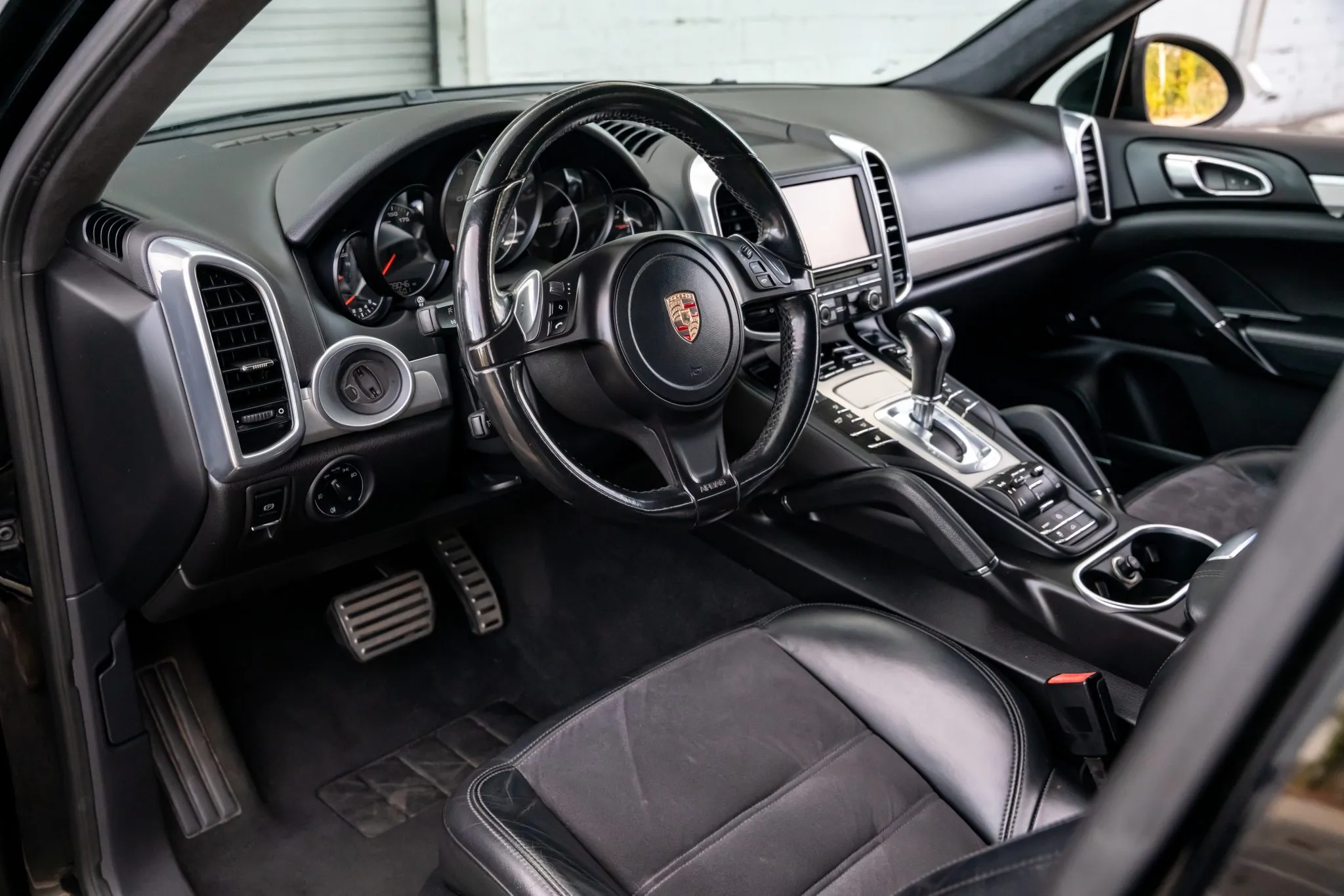 Load larger image of 2013 Porsche Cayenne GTS - Stuttcars Classified