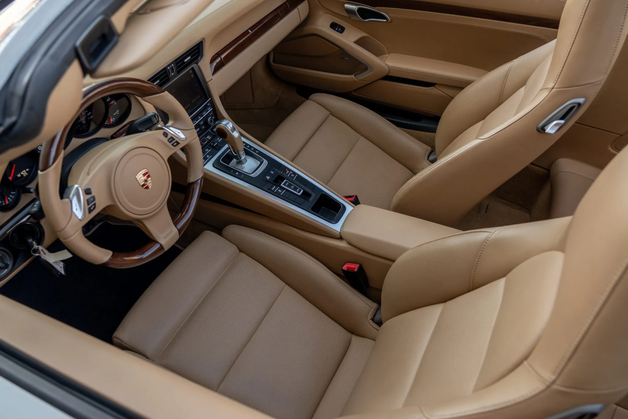 Load larger image of 2013 Porsche 911 Carrera Cabriolet - Stuttcars Classified