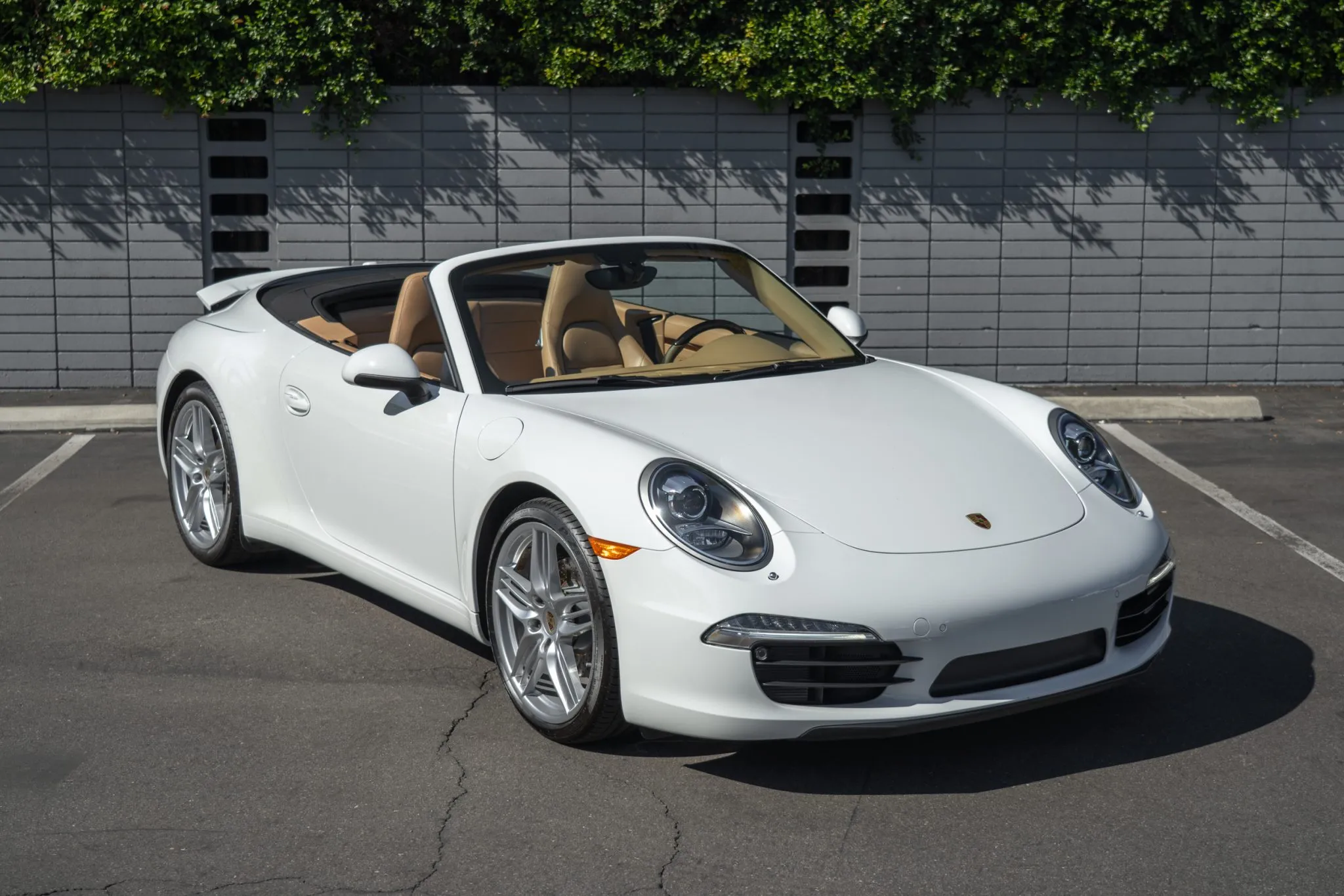 Load larger image of 2013 Porsche 911 Carrera Cabriolet - Stuttcars Classified